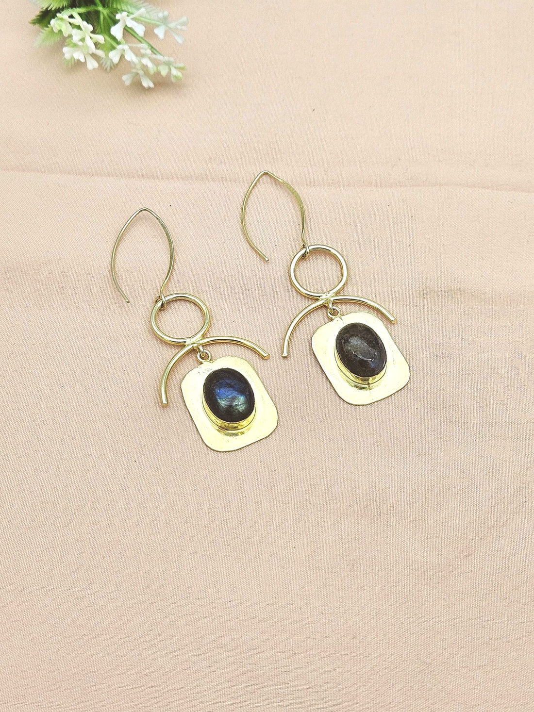 Awesome Gold Plated Semi Precious stone Charming Designer Dangle Drop Earrings