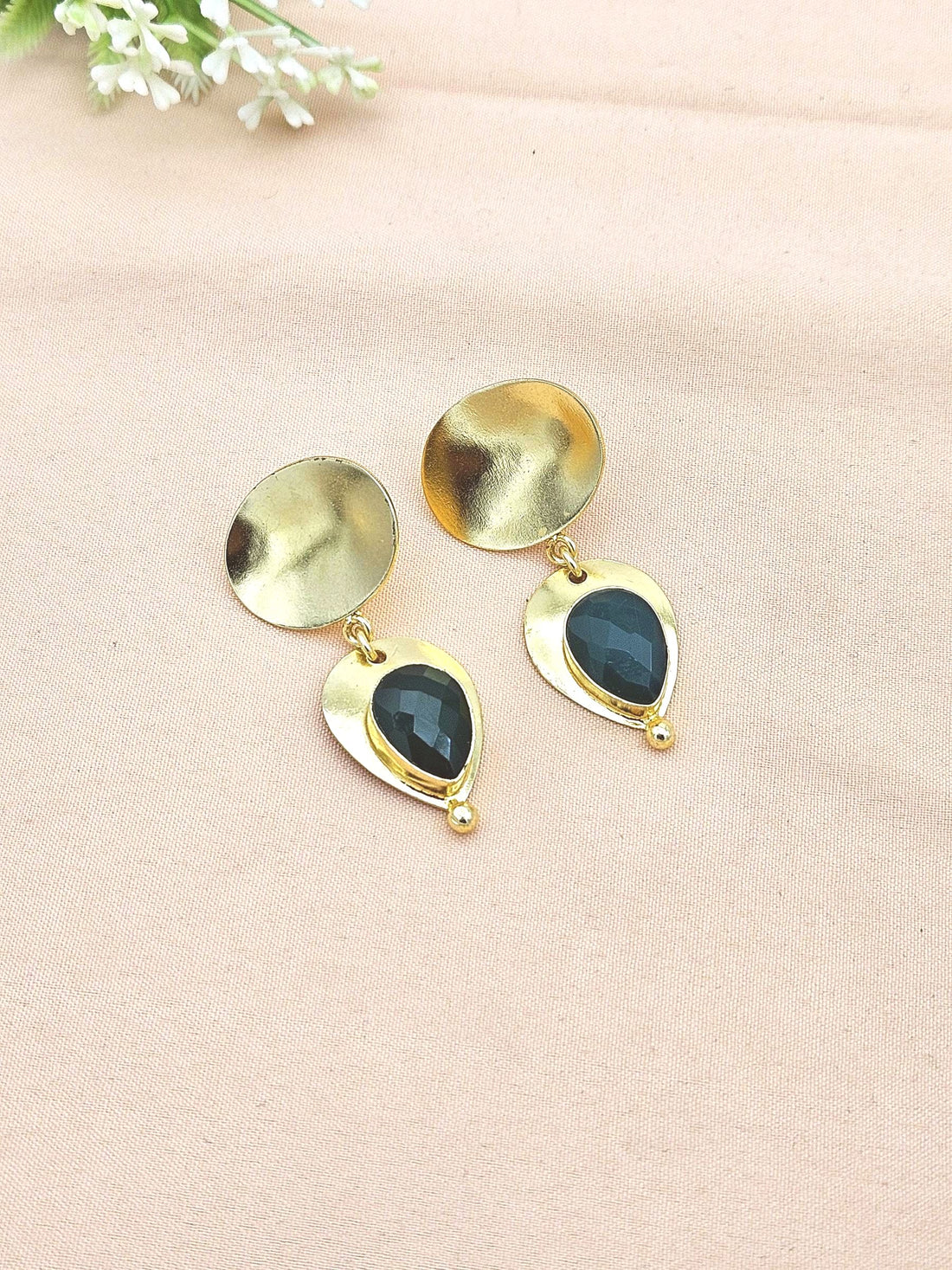 Charming Gold Plated Semi Precious stone Designer Dangle Drop Earrings