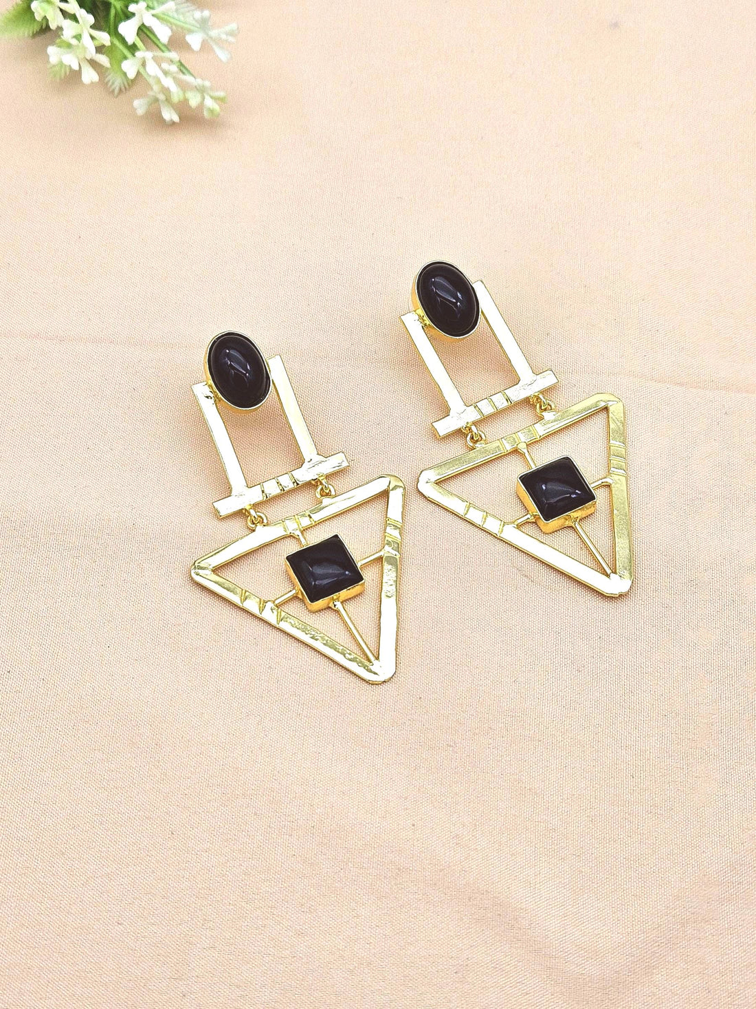 Charming Gold Plated Semi Precious Gemstone Awesome Designer Dangle Drop Earrings