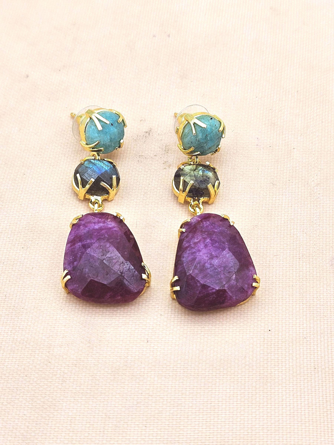 Charming Gold Plated Fine Amazonite-Labradorite-Red Hathipara Prong Setting Designer Light Weight Dangle Drop Earrings