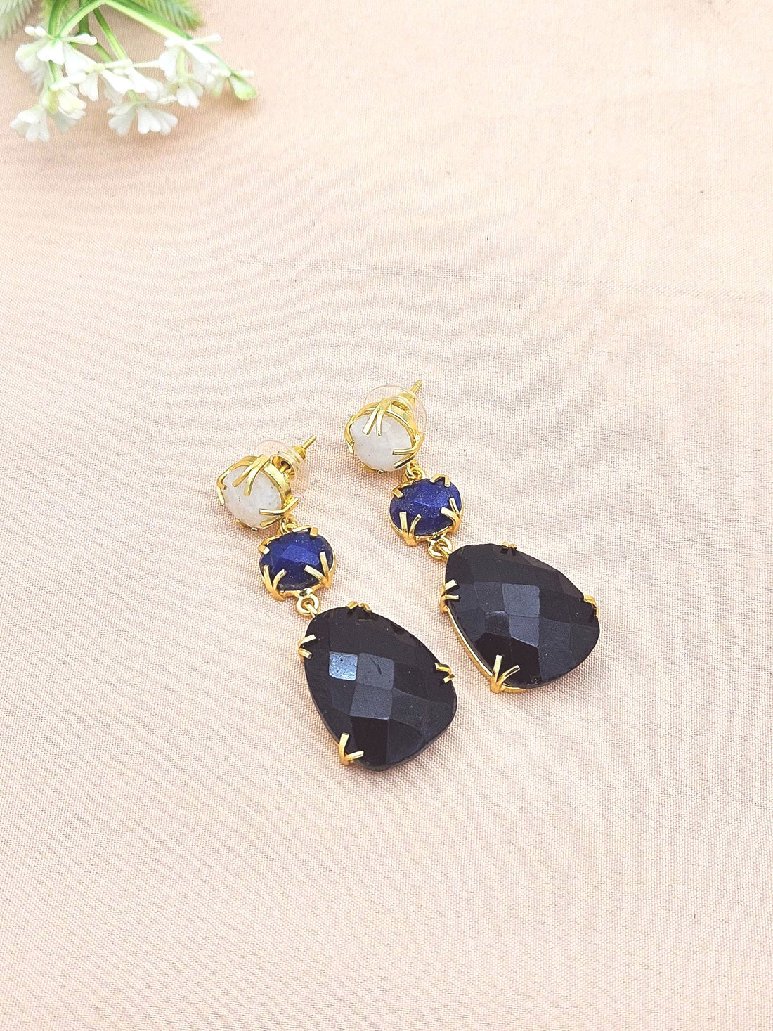 Charming Gold Plated Fine White Rainbow-Lapis-Black Onyx Prong Setting Designer Light Weight Dangle Drop Earrings