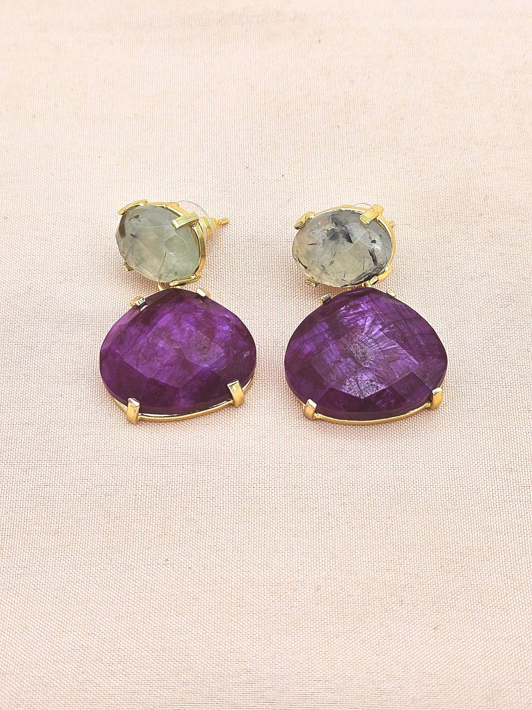 Stunning Gold Plated Fine Prehnite-Red Hathipara Prong Setting Charming Designer Dangle Drop Earrings