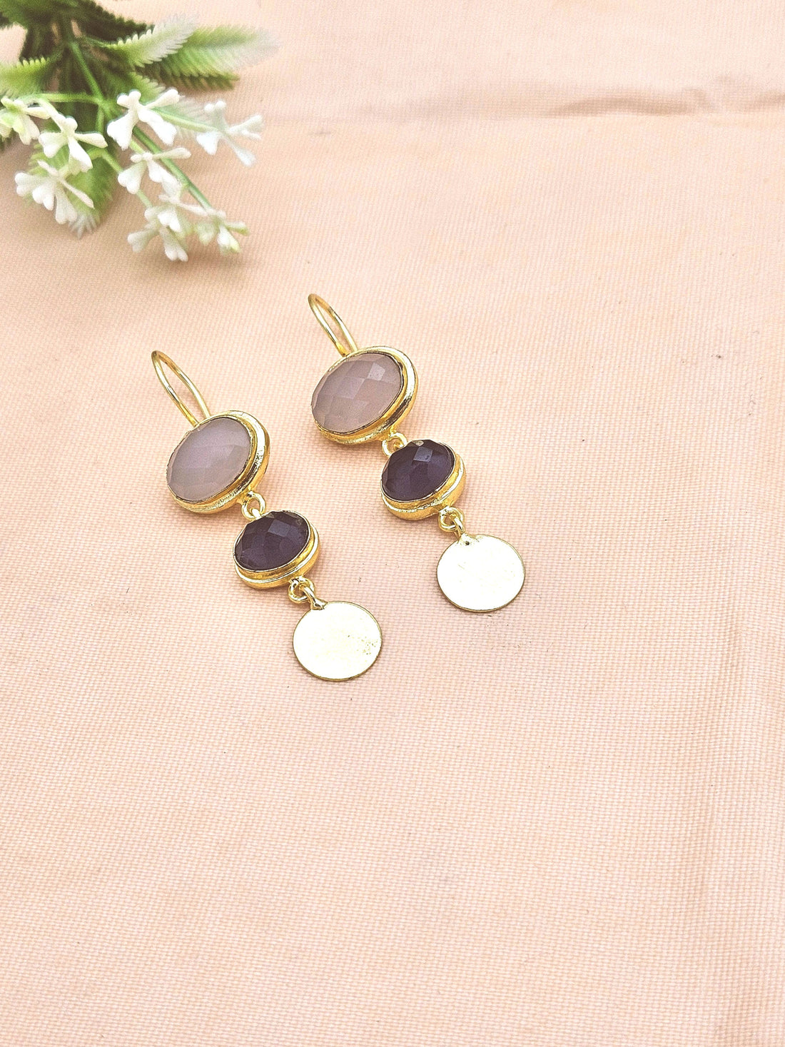Beautiful Antique Gold Variant Color Gem Stone Light Weight Charming Designer Earring