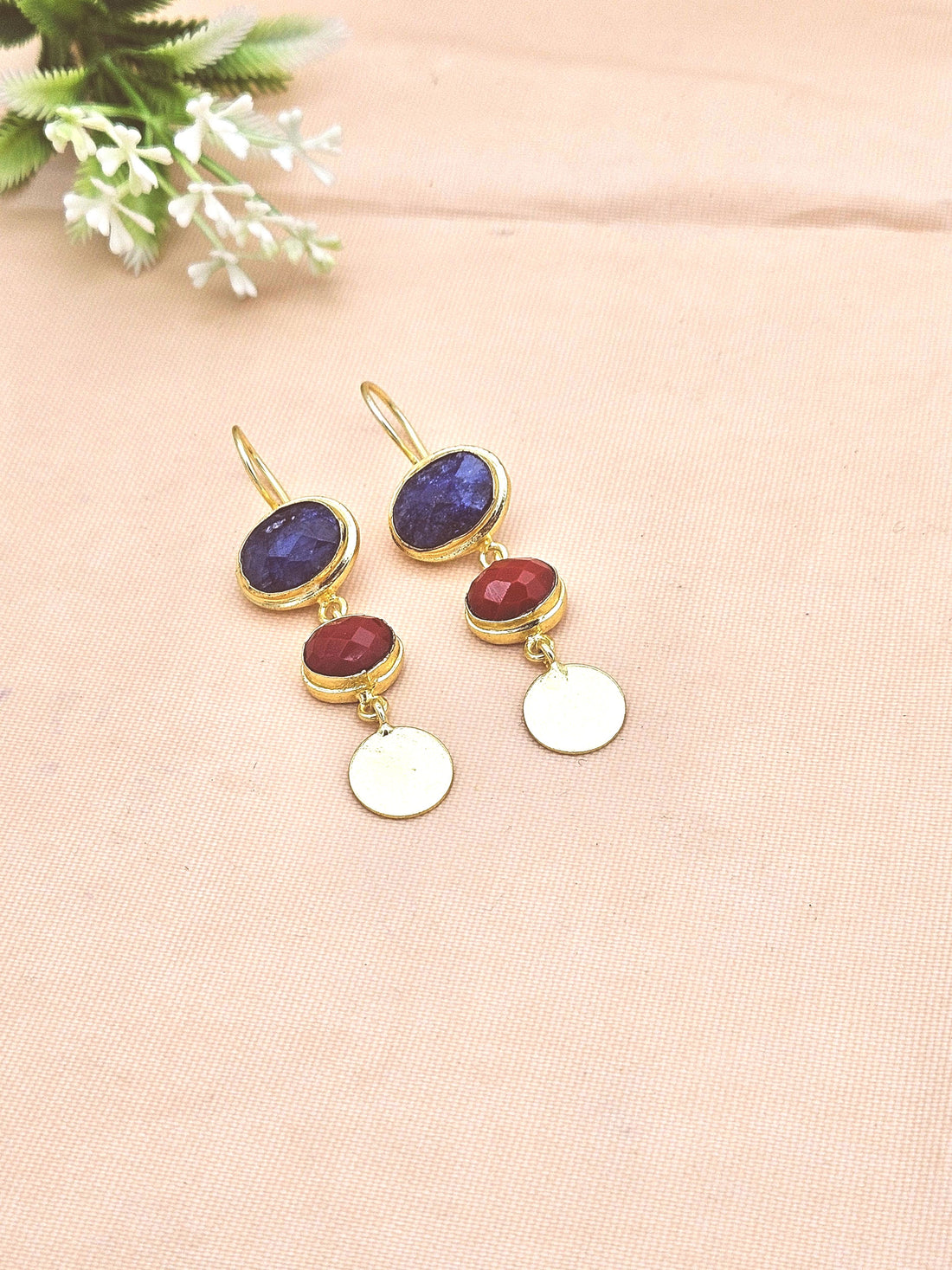 Beautiful Antique Gold Variant Color Gem Stone Light Weight Charming Designer Earring