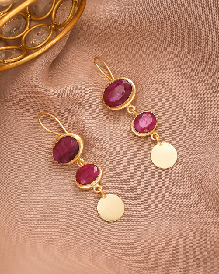 Lightweight antique gold earrings featuring red beryl gemstone – elegant and charming designer piece
