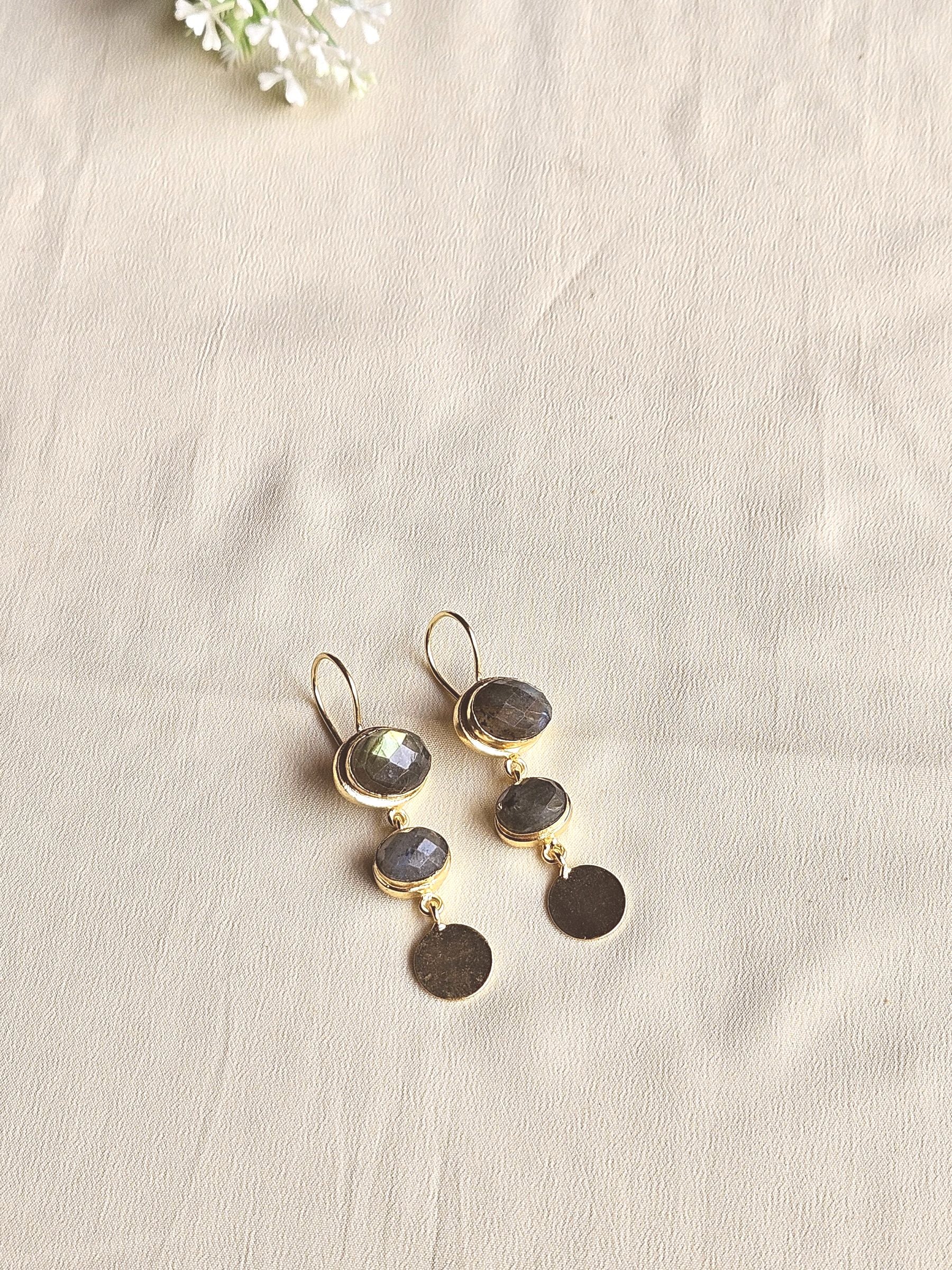 Beautiful Antique Gold Variant Color Gem Stone Light Weight Charming Designer Earring