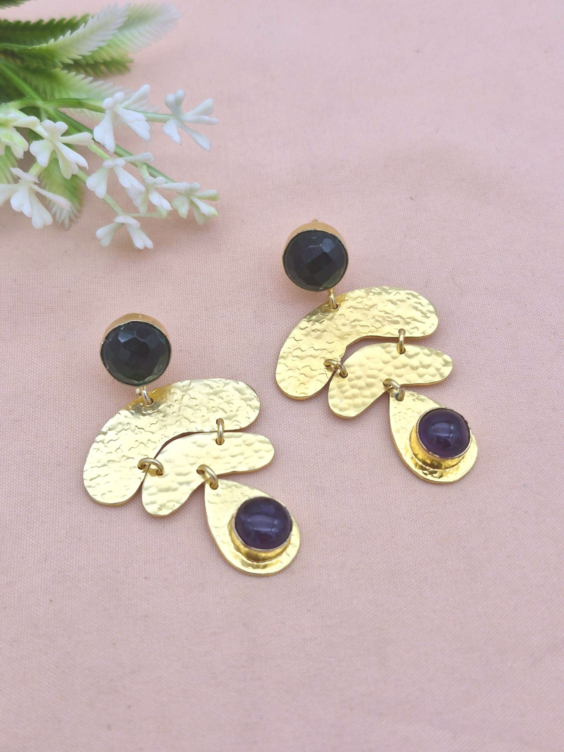 Awesome Gold Plated Amethyst-Green Glass Stone Charming  Designer Dangle Earrings