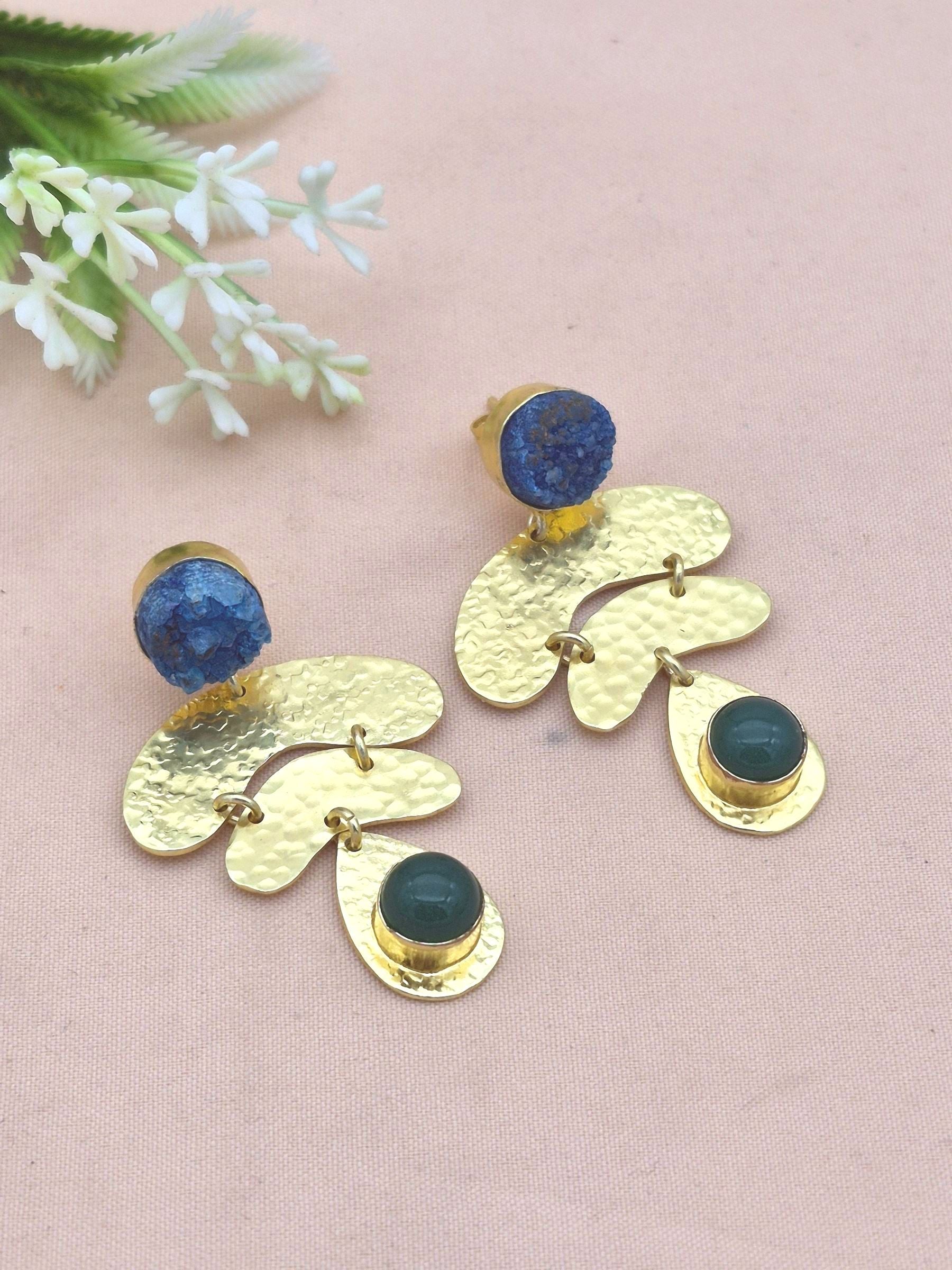 Awesome Gold Plated  Druzy-Green Onyx Gemstone Charming  Designer Dangle Earrings