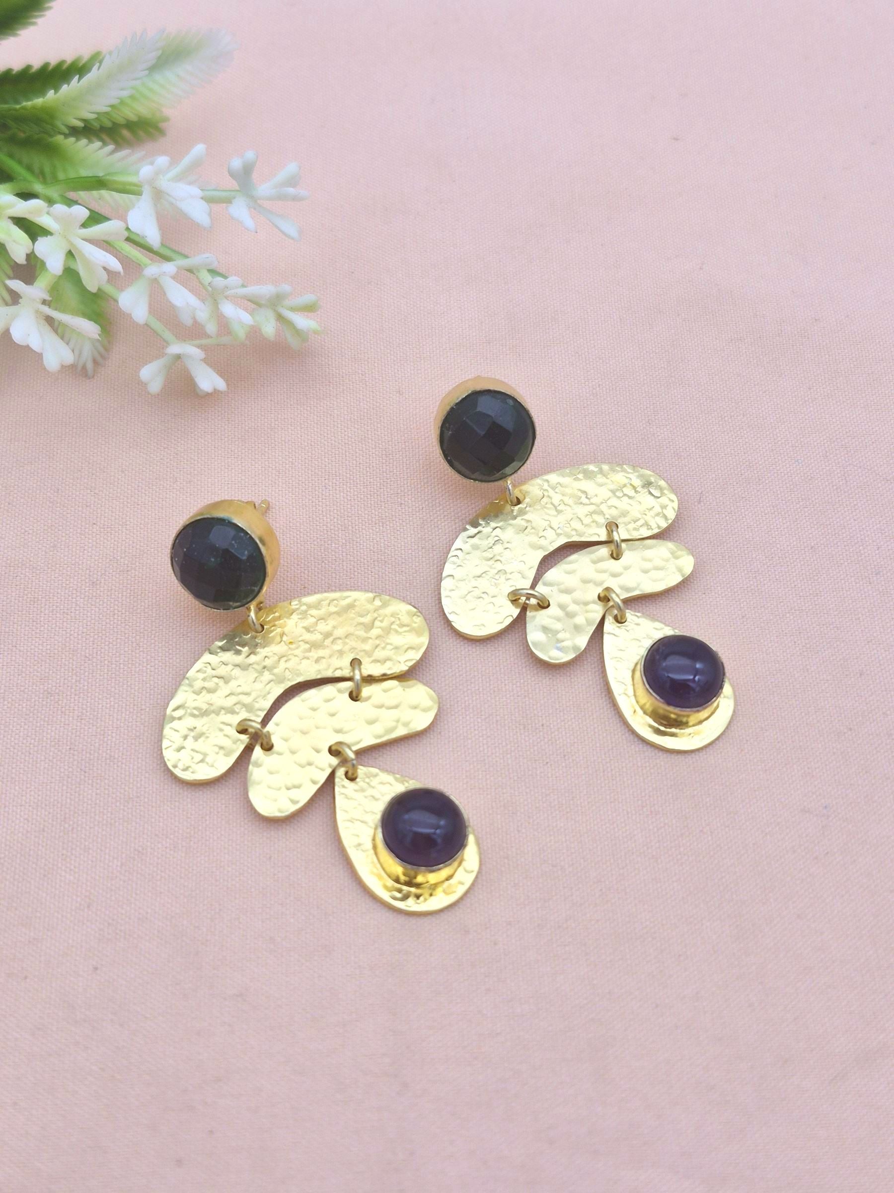 Awesome Gold Plated Green Glass-Amethyst stone Charming  Designer Dangle Earrings