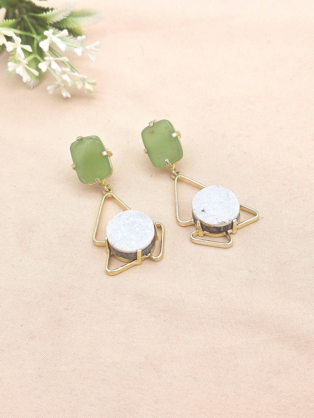 Elegant Handcrafted Chalcedony-Onyx Druzy Stone Gold Plated Earrings – Geometric Designer Drops