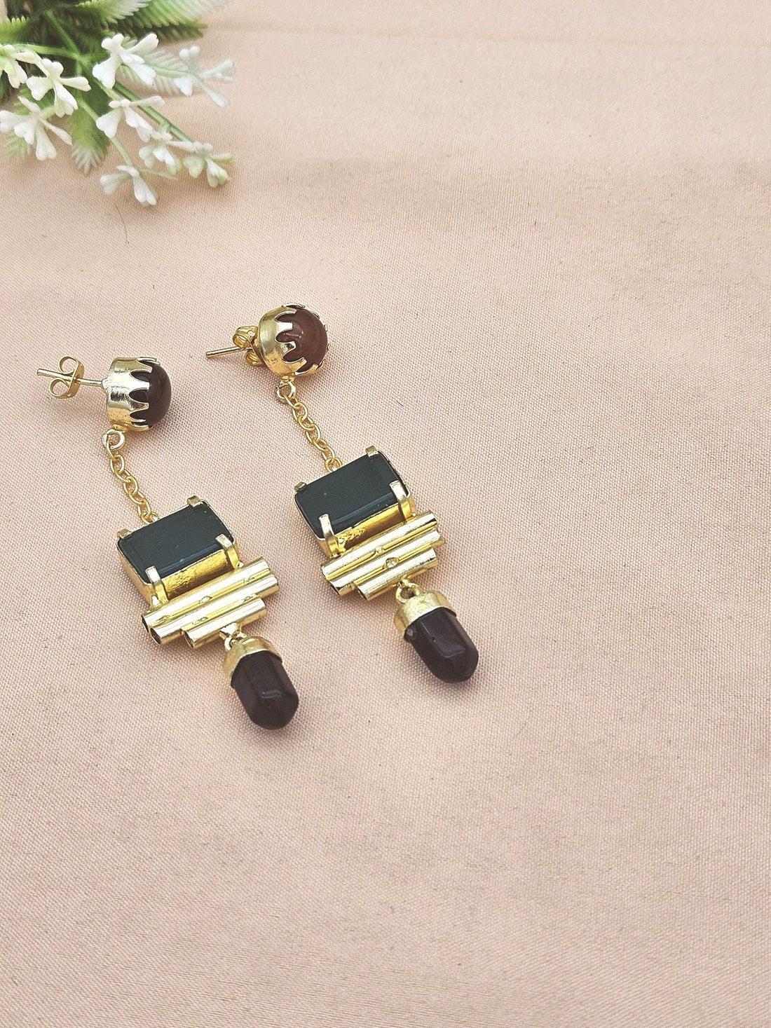 Gold Plated Red & Green Onyx-Amethyst Earrings – Handcrafted Prong Set Designer Dangle Jewelry