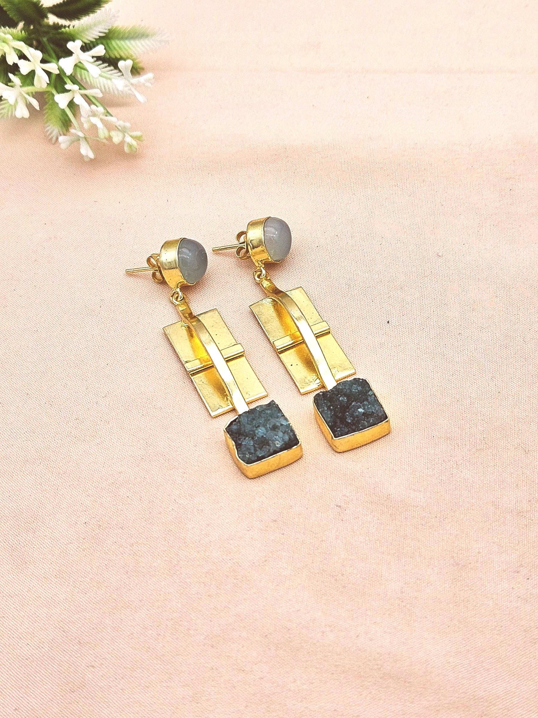 Elegant Gold Plated Chalcedony-Green Druzy Dangle Earrings – Handcrafted Fashion Jewelry