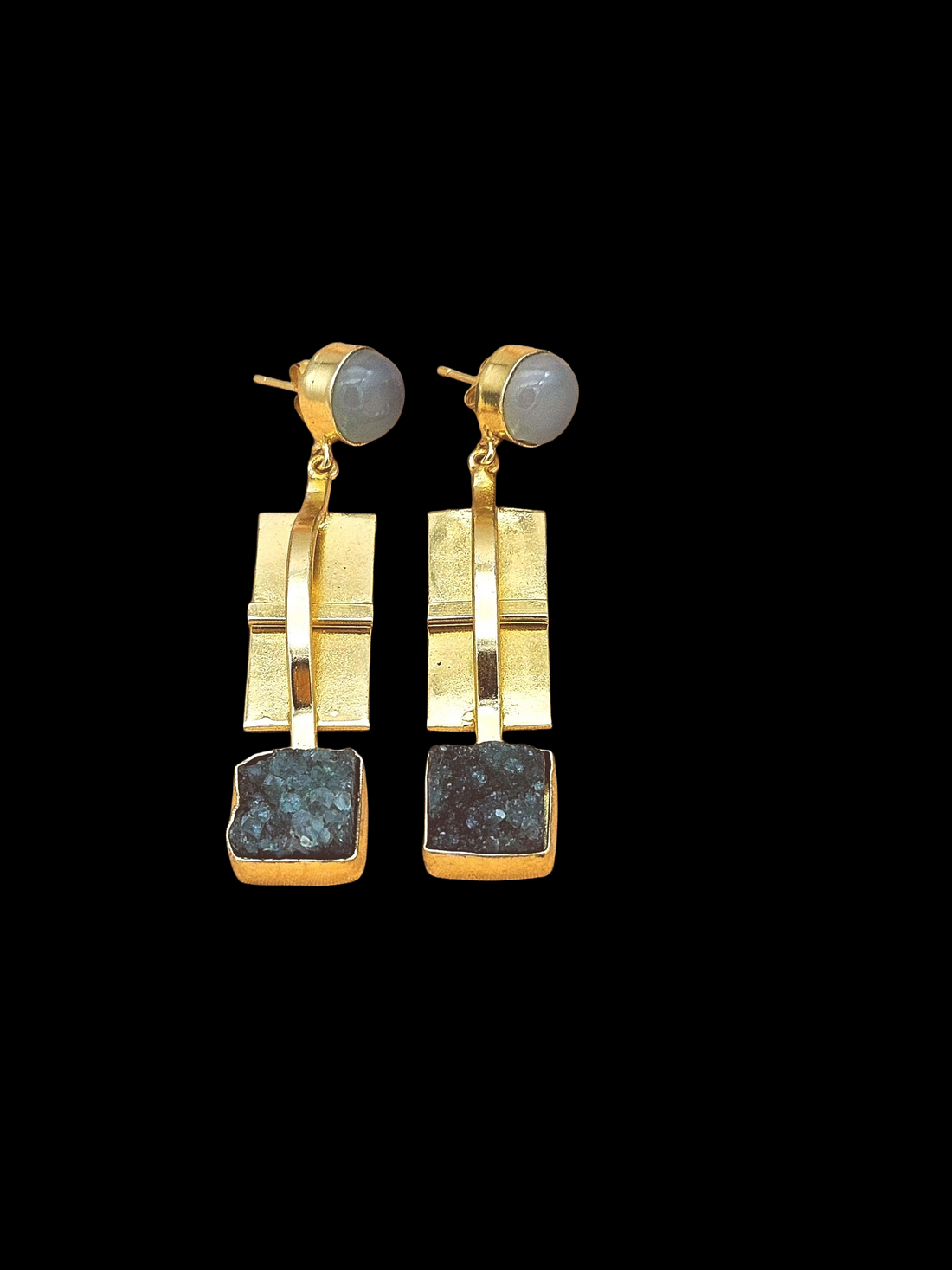 Elegant Gold Plated Chalcedony-Green Druzy Dangle Earrings – Handcrafted Fashion Jewelry