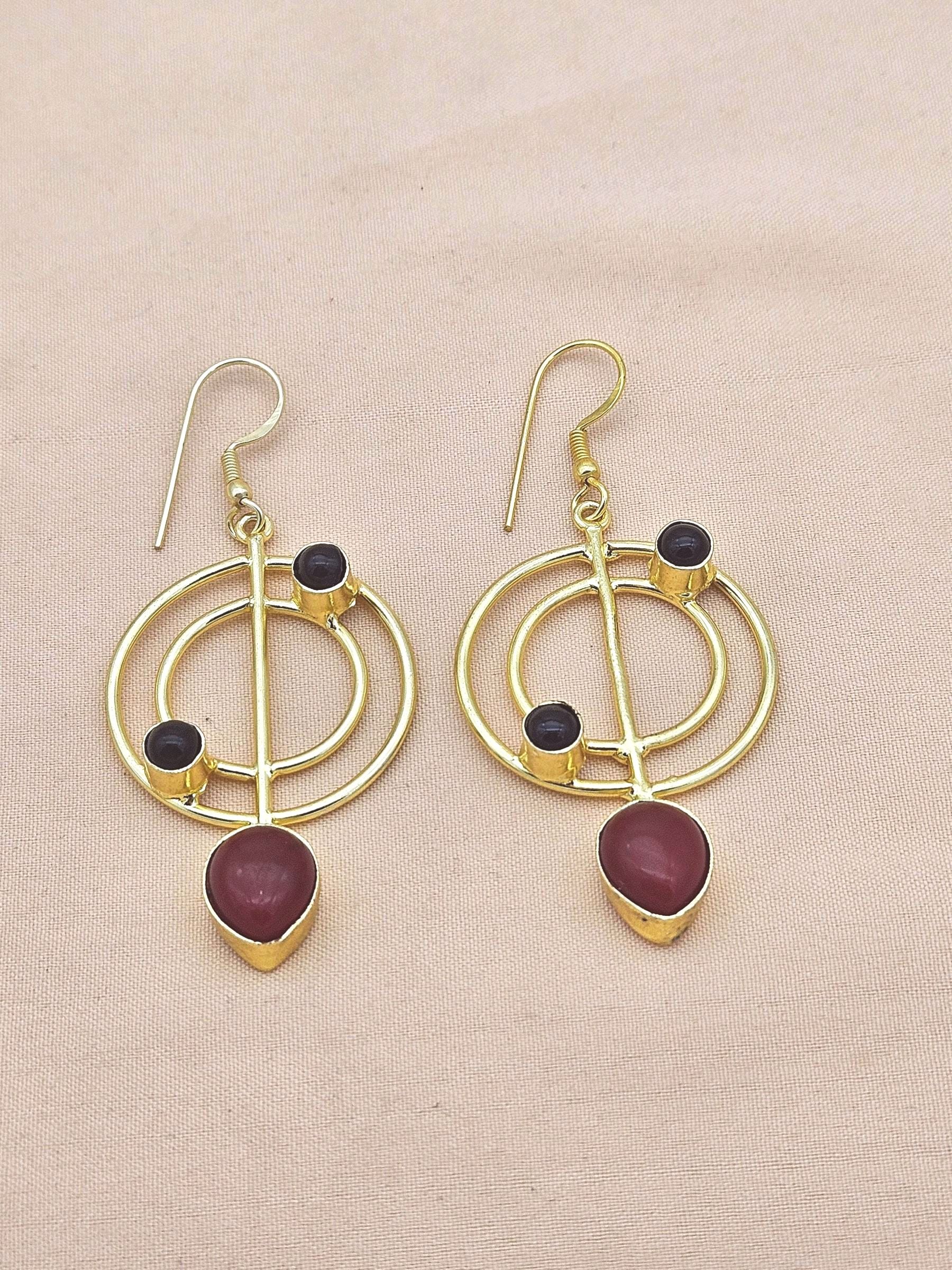 Handmade Gold Plated Black & Red Onyx Gemstone Earrings – Geometric Dangle Jewelry for Women