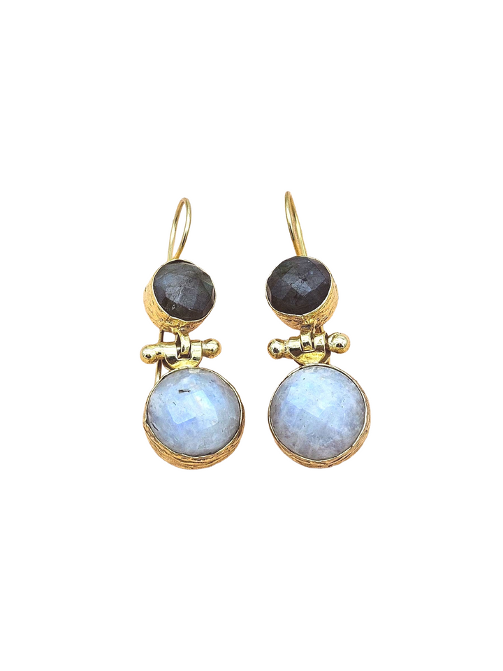 Gorgeous Gold Plated Fine Labradorite-White Rainbow Light Weight Charming Designer Dangle Drop Earrings