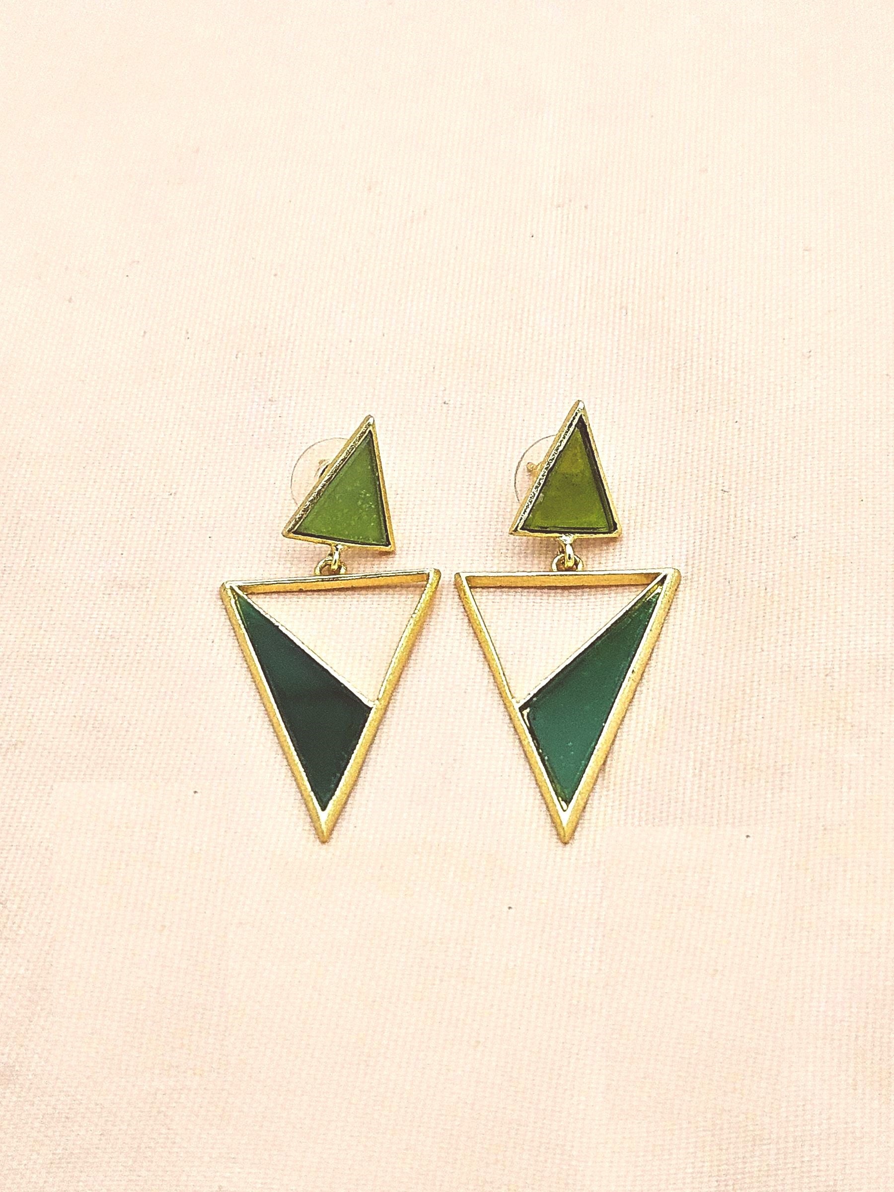 Artisan Gold Plated Yellow Glass Green Onyx Earrings – Lightweight Triangle Drop Jewelry