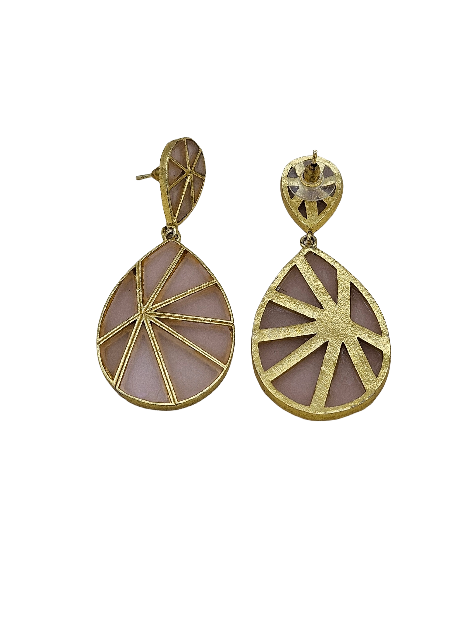 Fine Artistic Matte finish Gold plated Semi Precious Stone Chips Charming designer Party Wear Earrings