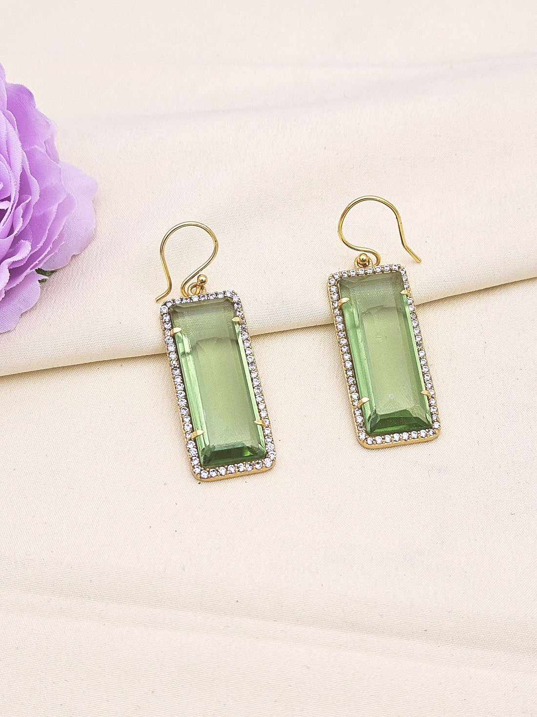 Charming Gold plated Hydro Quartz-CZ attractive Light weight Dangle Drop Earrings
