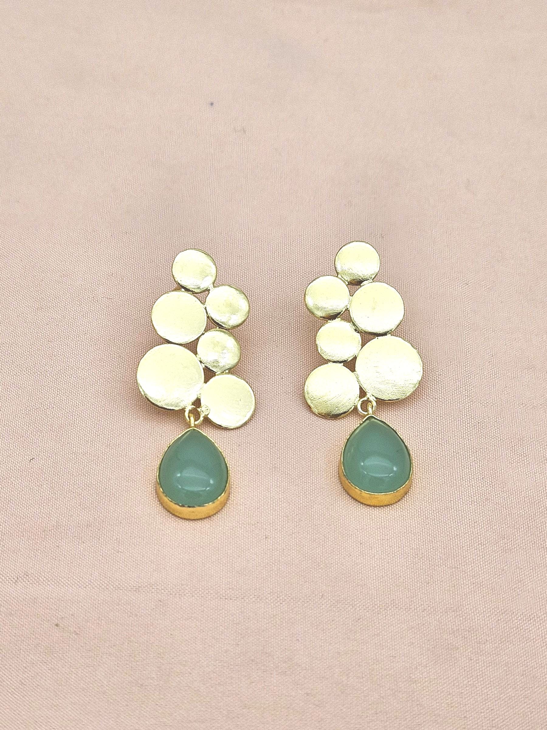Gorgeous Gold plated Green Onyx Semi Precious Gem Stone Awesome Designer light Weight Dangle Drop Earrings