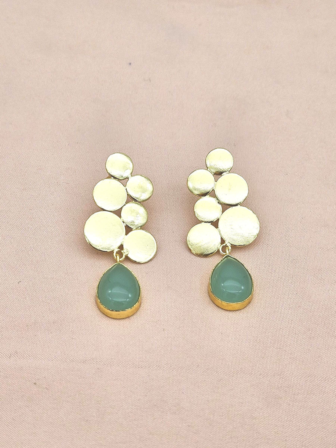 Gorgeous Gold plated Green Onyx Semi Precious Gem Stone Awesome Designer light Weight Dangle Drop Earrings