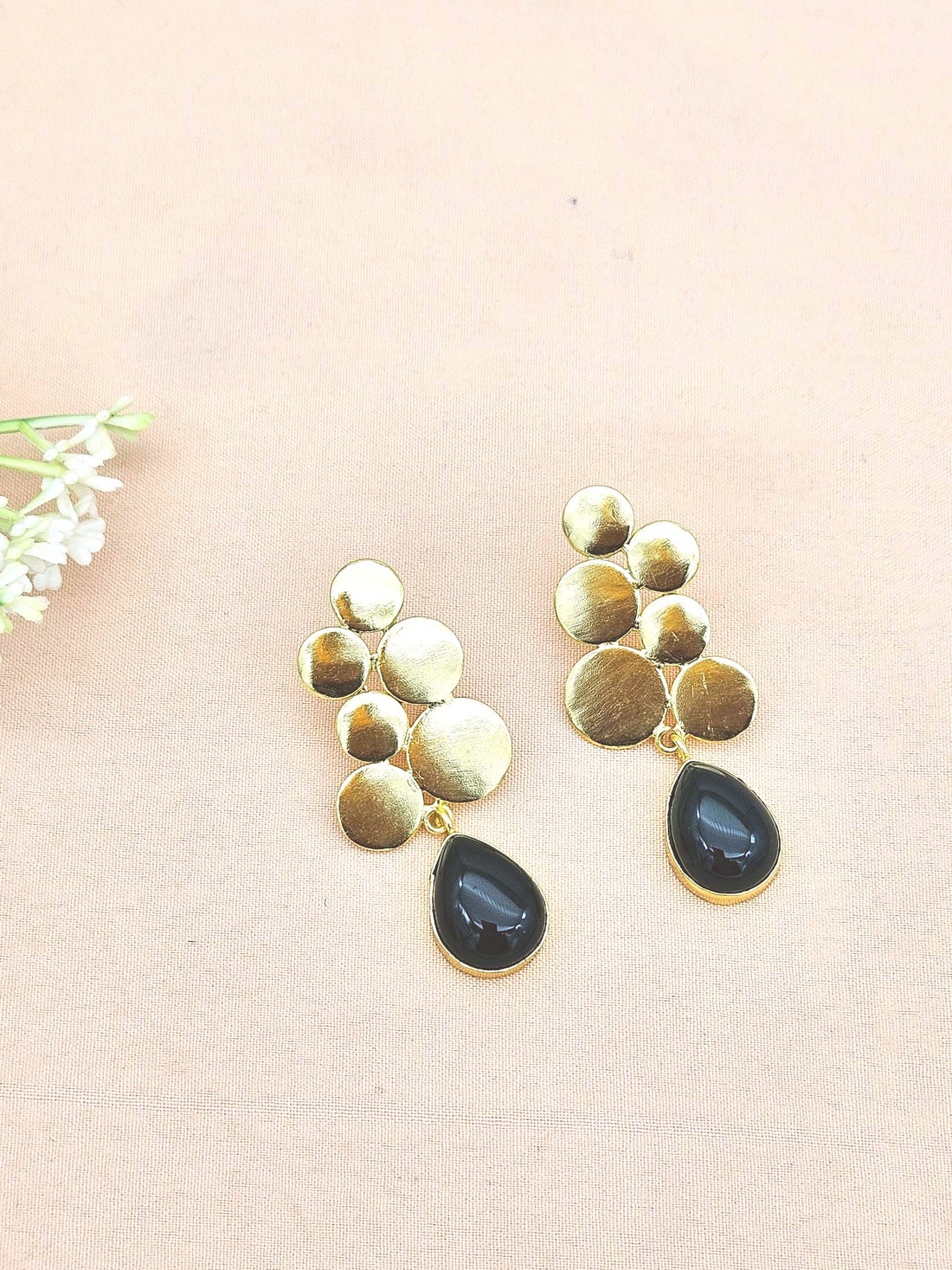 Gorgeous Gold plated White Green Onyx Gem Stone Designer light Weight Dangle Drop Earrings