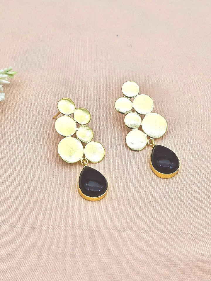 Gorgeous Gold plated White Black Onyx Gem Stone Designer light Weight Dangle Drop Earrings