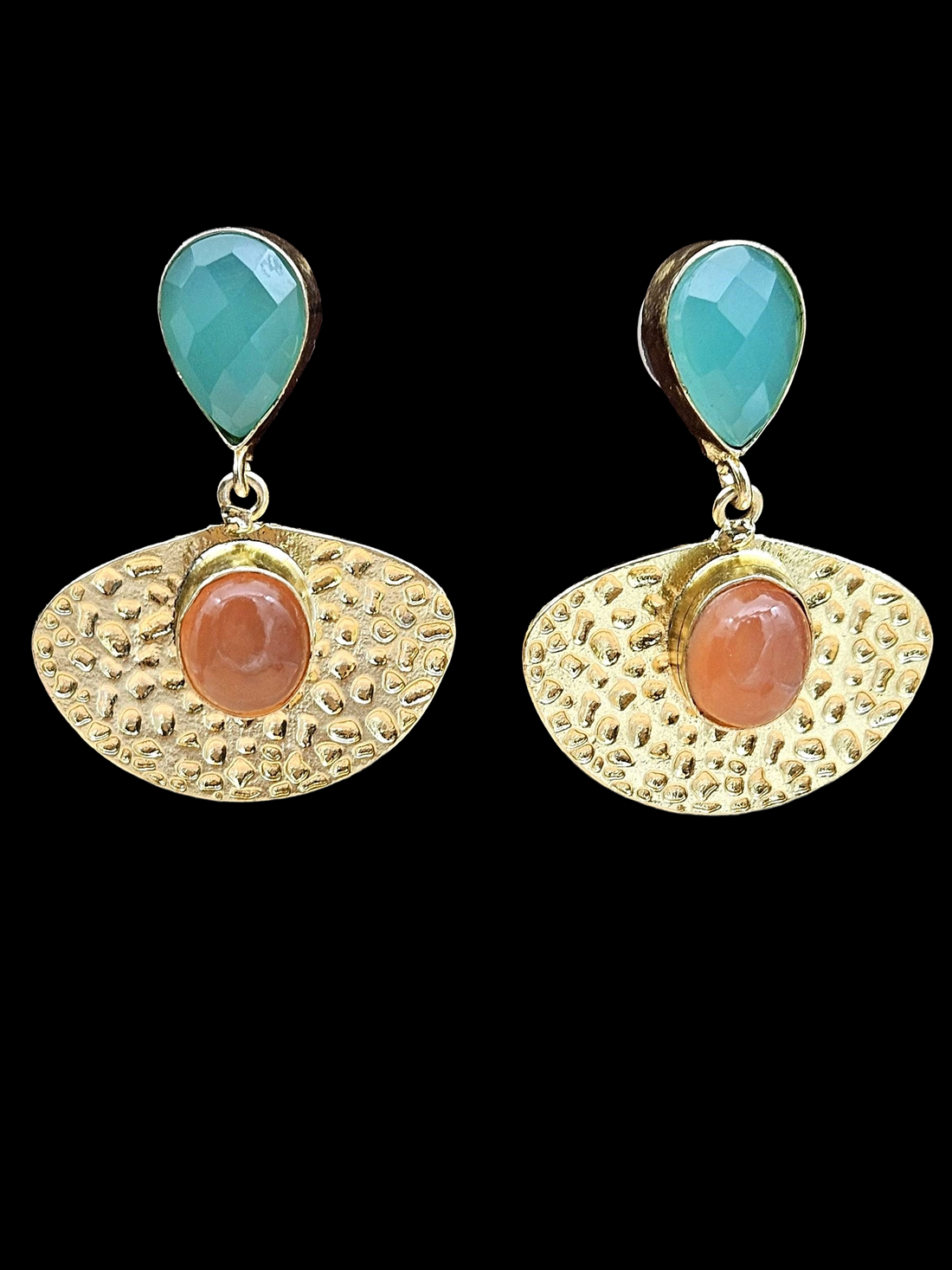 Amazing Gold plated Chalcedony-Carnelian Gem Stone light weight Dangle Drop Earrings