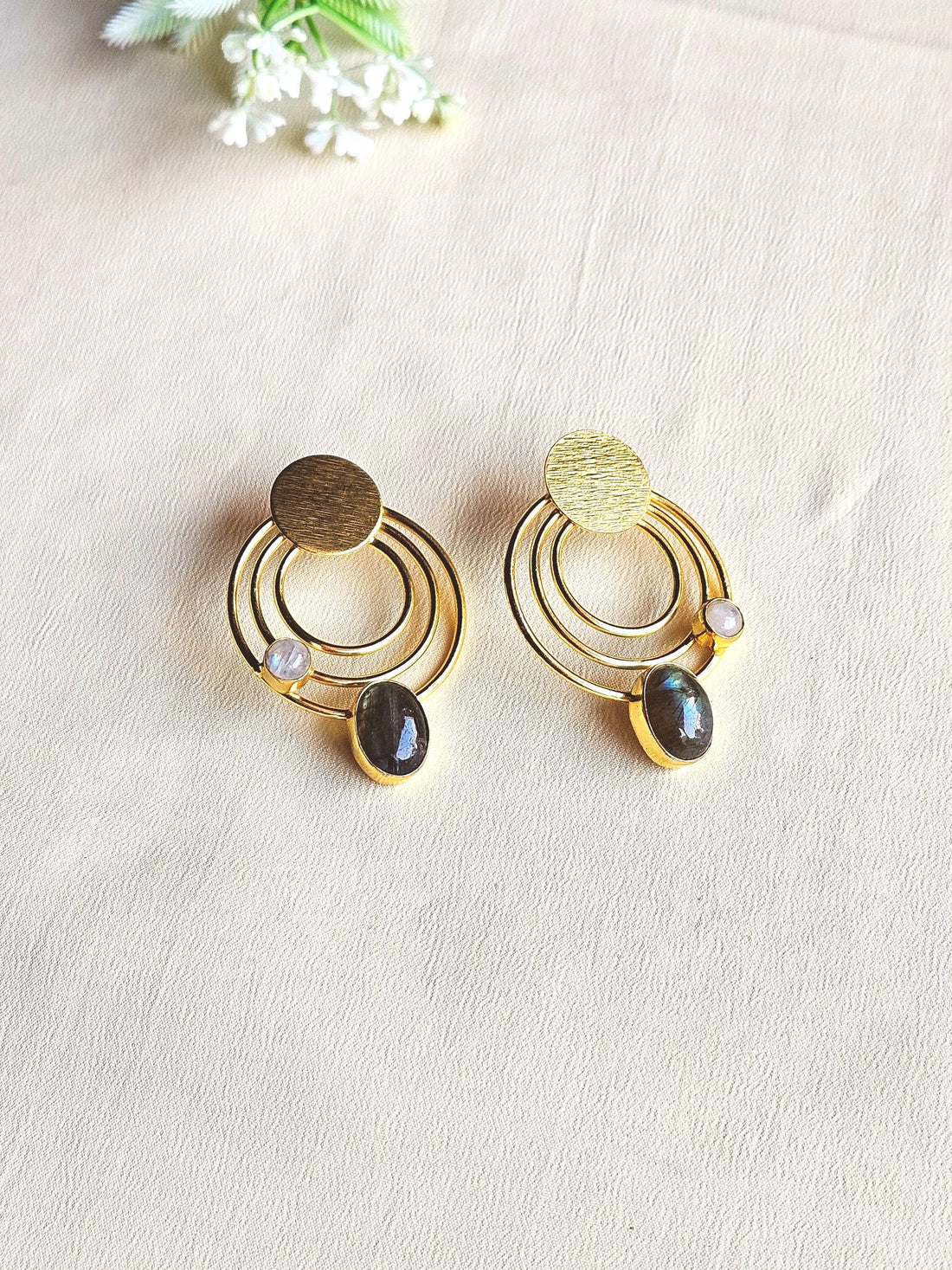 Attractive Gold plated Semi Precious Stone Cute designer Statement Earrings