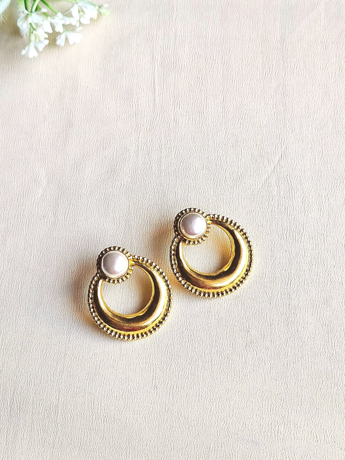 Awesome Gold plated Semi Precious Stone Cute designer Statement Earrings