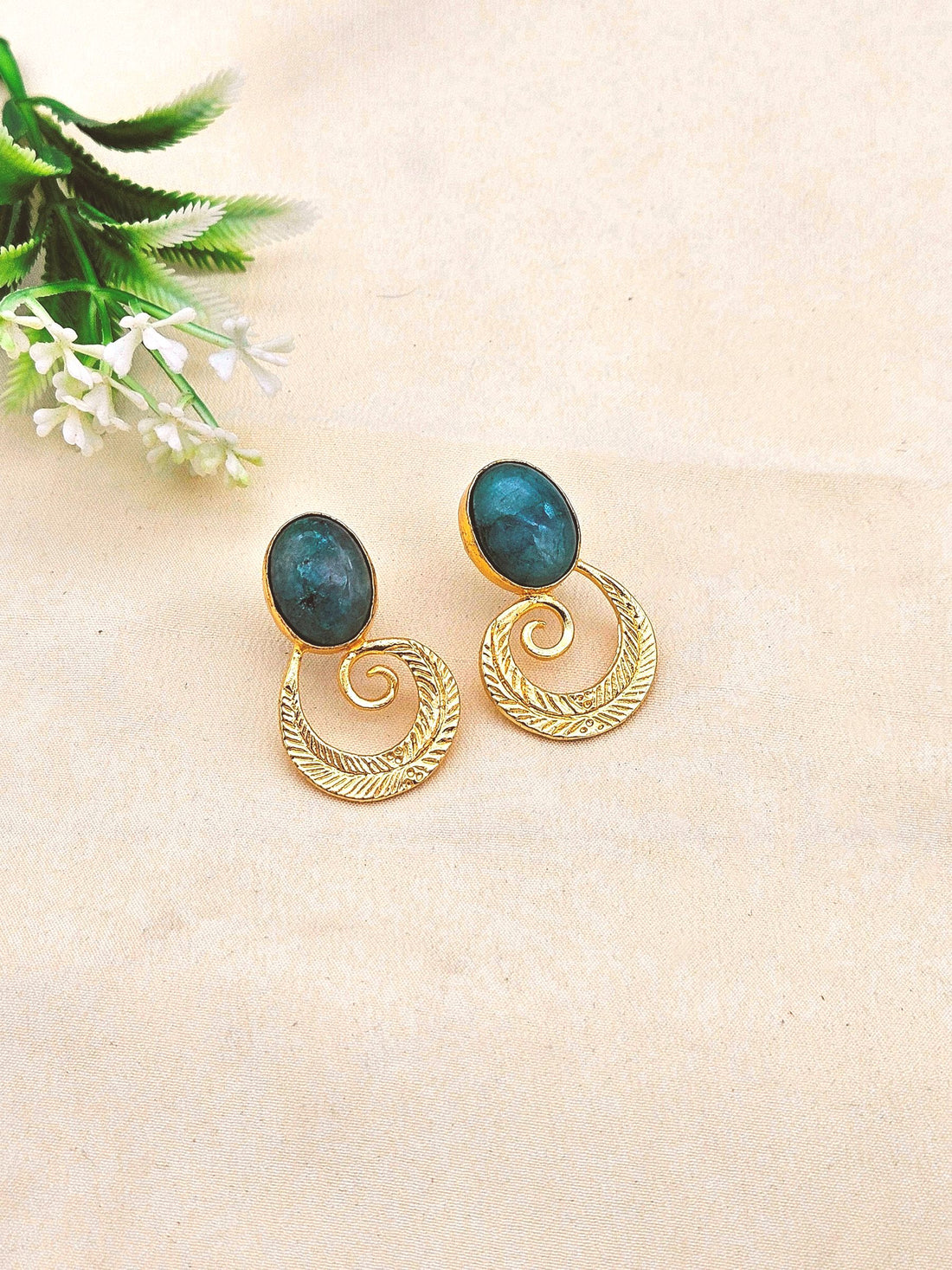 Awesome Gold plated Semi Precious Stone attractive designer Costume Statement Earrings