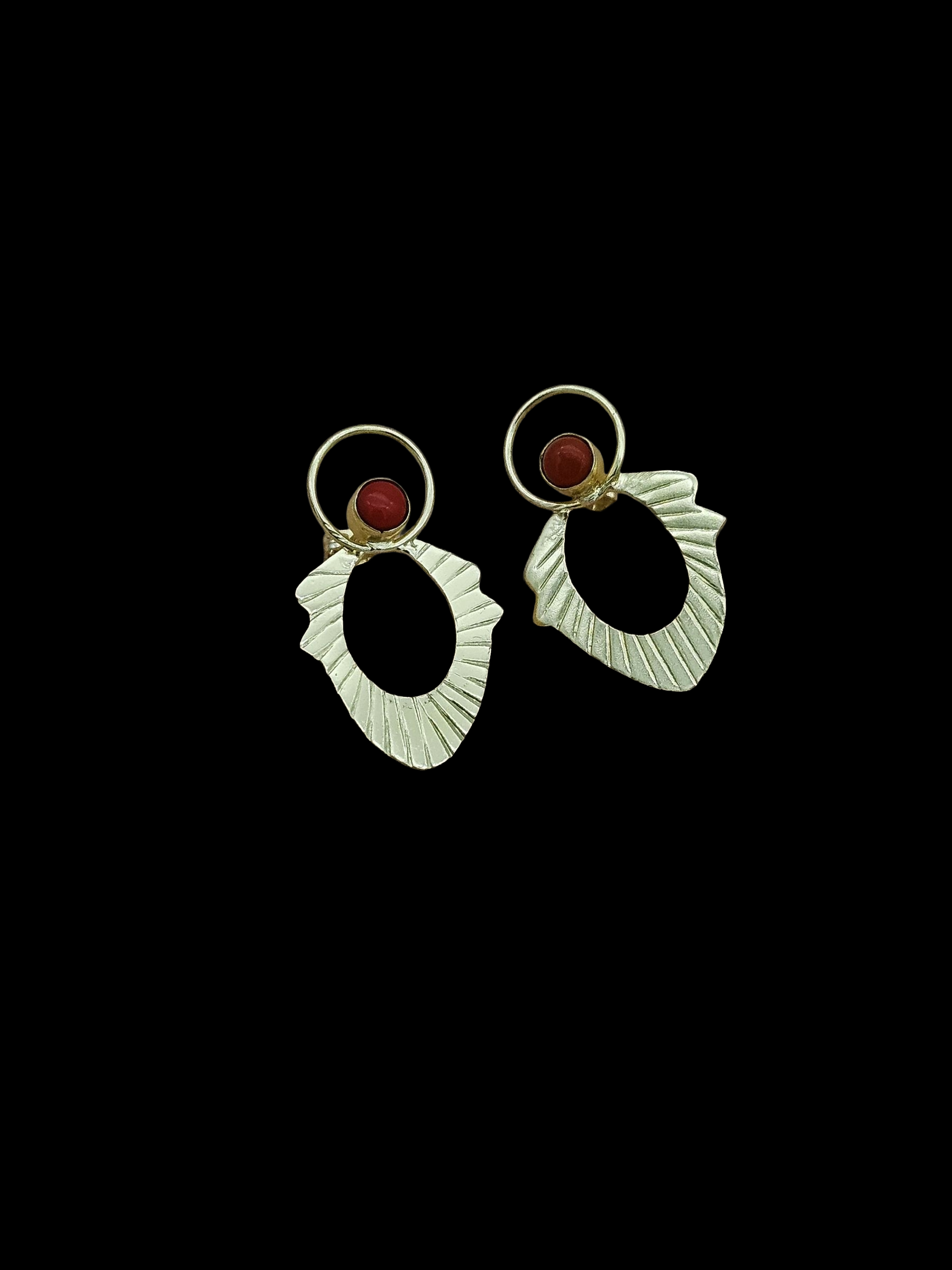 Awesome Gold plated Coral Stone light Weight charming Designer Statement Earrings