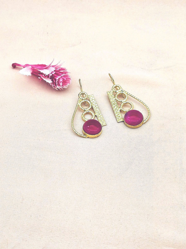 Awesome Gold plated Magenta Onyx Stone light Weight charming Designer Statement Earrings