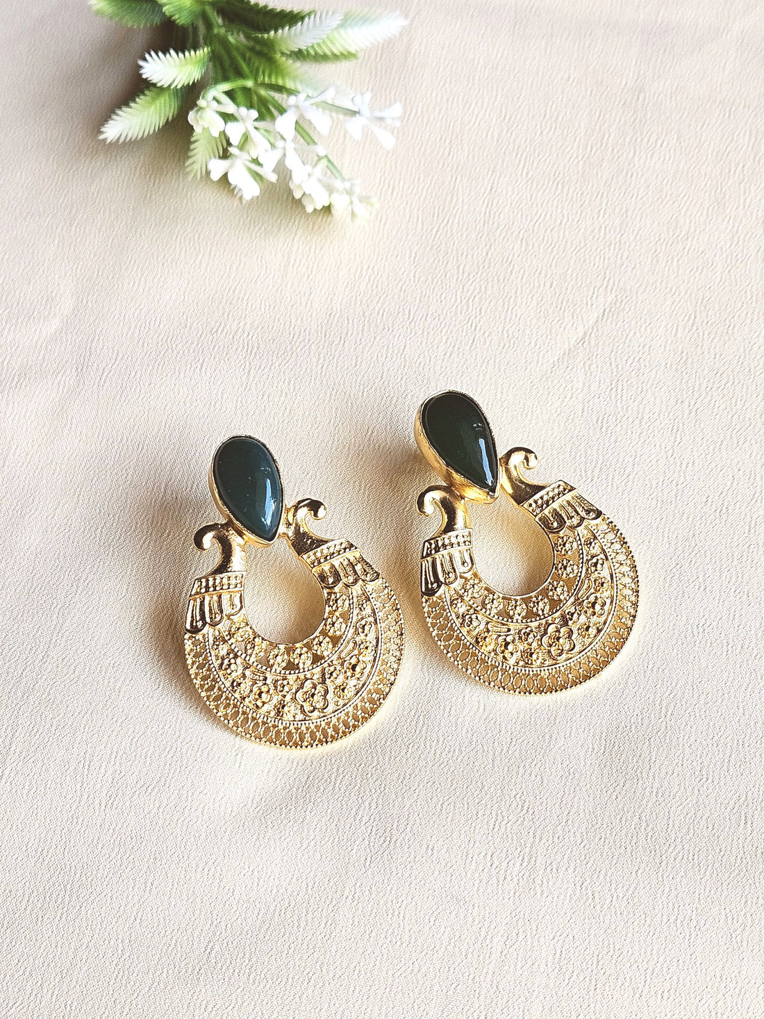 Awesome Gold plated Semi Precious Stone attractive designer Costume Statement Earrings