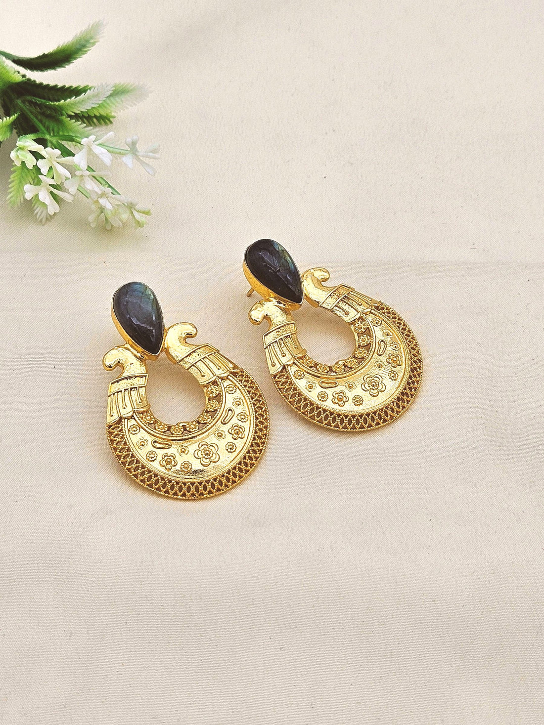 Awesome Gold plated Semi Precious Stone attractive designer Costume Statement Earrings