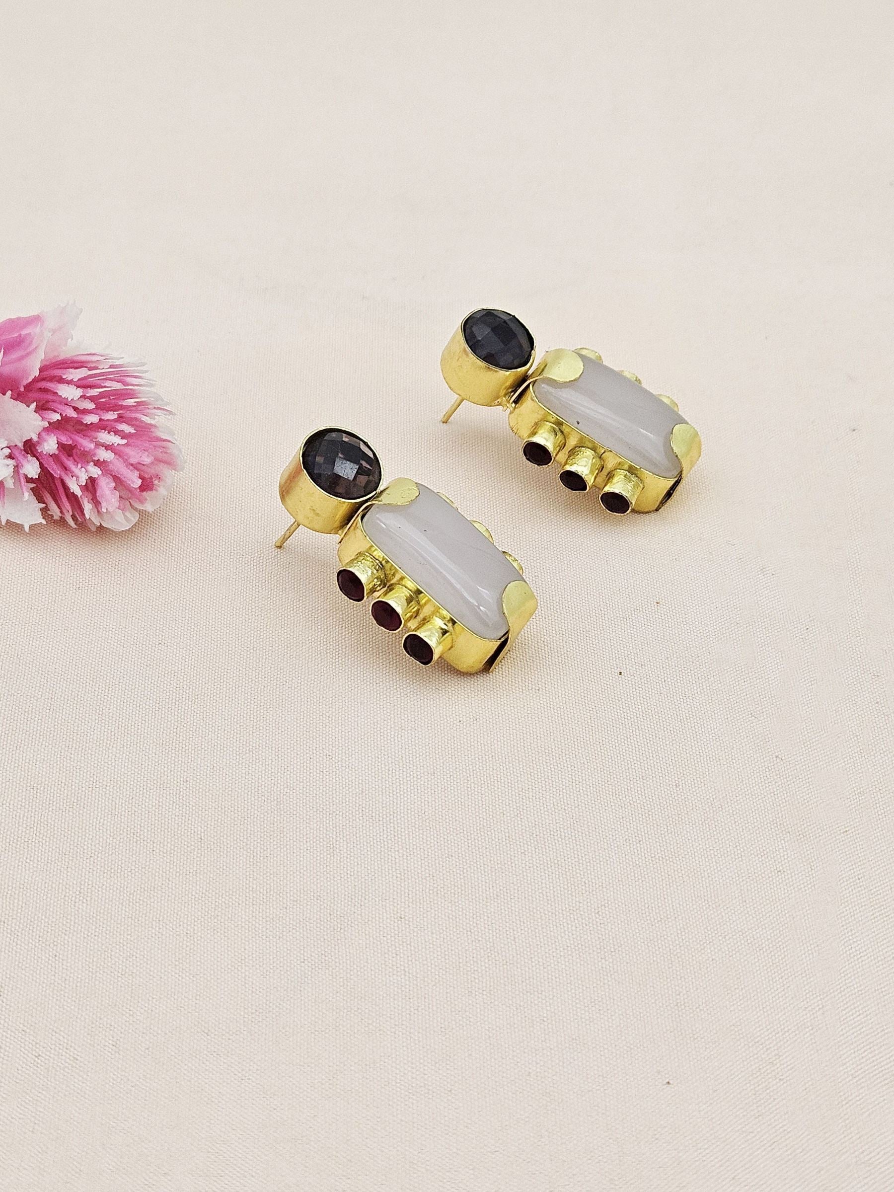 Amazing Gold plated Rose Quartz-Amethyst-Red Onyx Stone Designer light Weight Statement Earrings