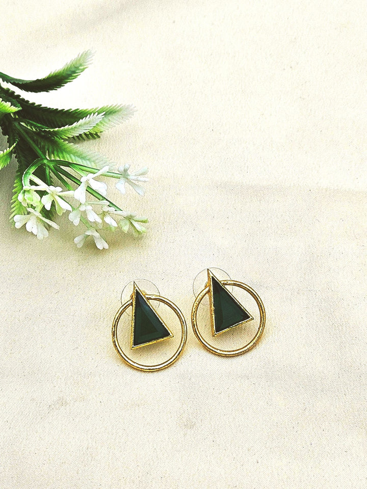 Fine Artistic Gold plated Semi Precious Stone Chips attractive designer Light Weight Earrings