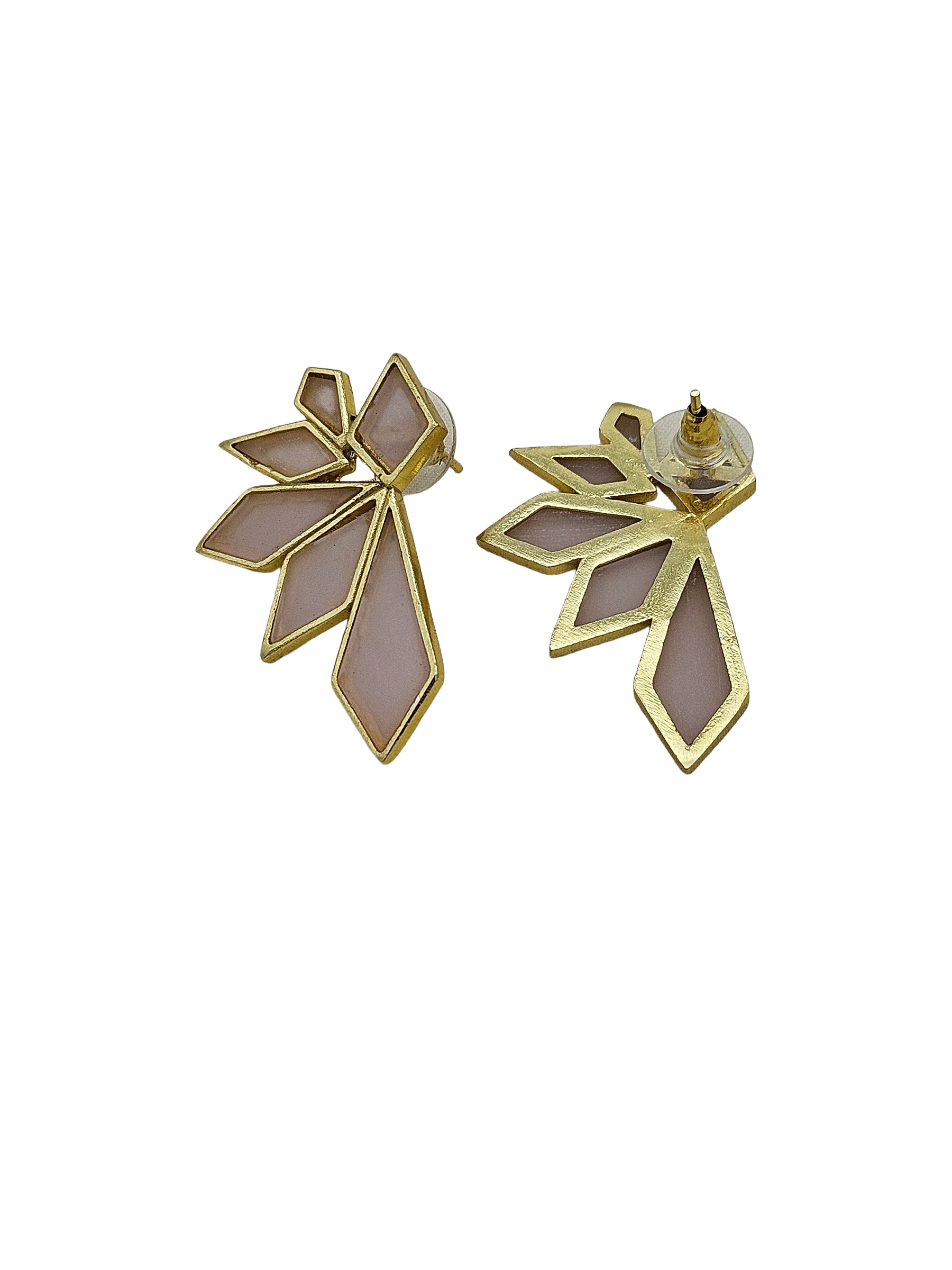 Fine Artistic Matte finish Gold plated Semi Precious Stone Chips Cute designer Light Weight Costume Earrings