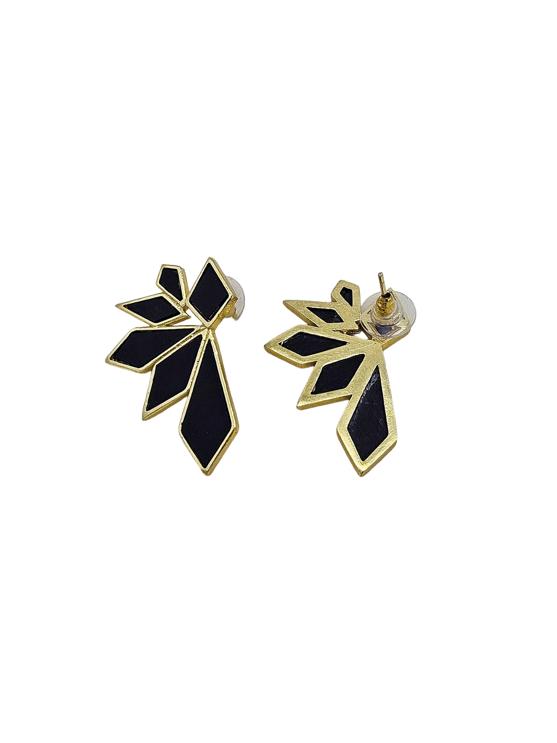 Fine Artistic Matte finish Gold plated Semi Precious Stone Chips Cute designer Light Weight Costume Earrings