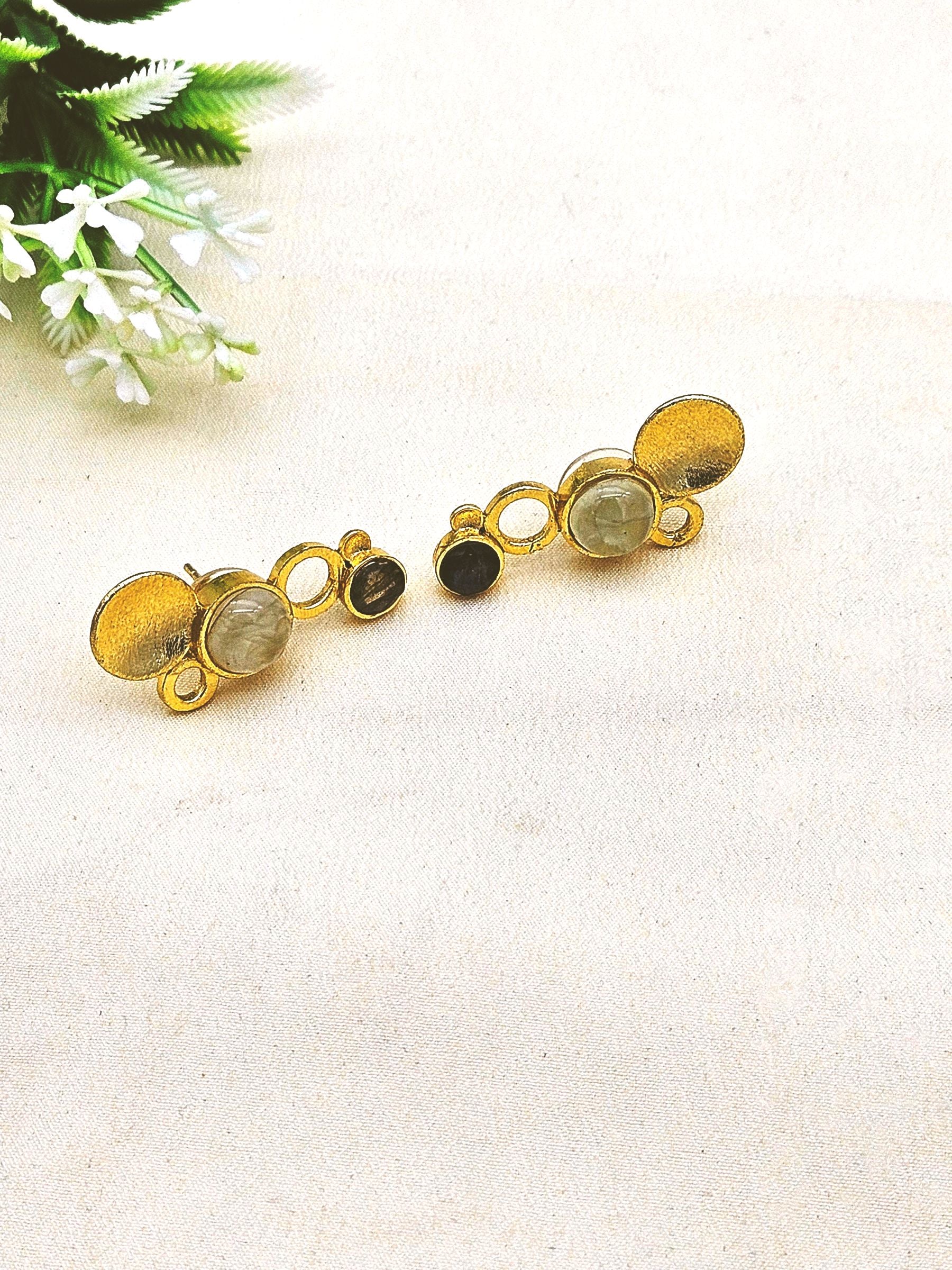 Stunning Gold plated  Semi Precious Stone  attractive designer Light Weight Stud Earrings