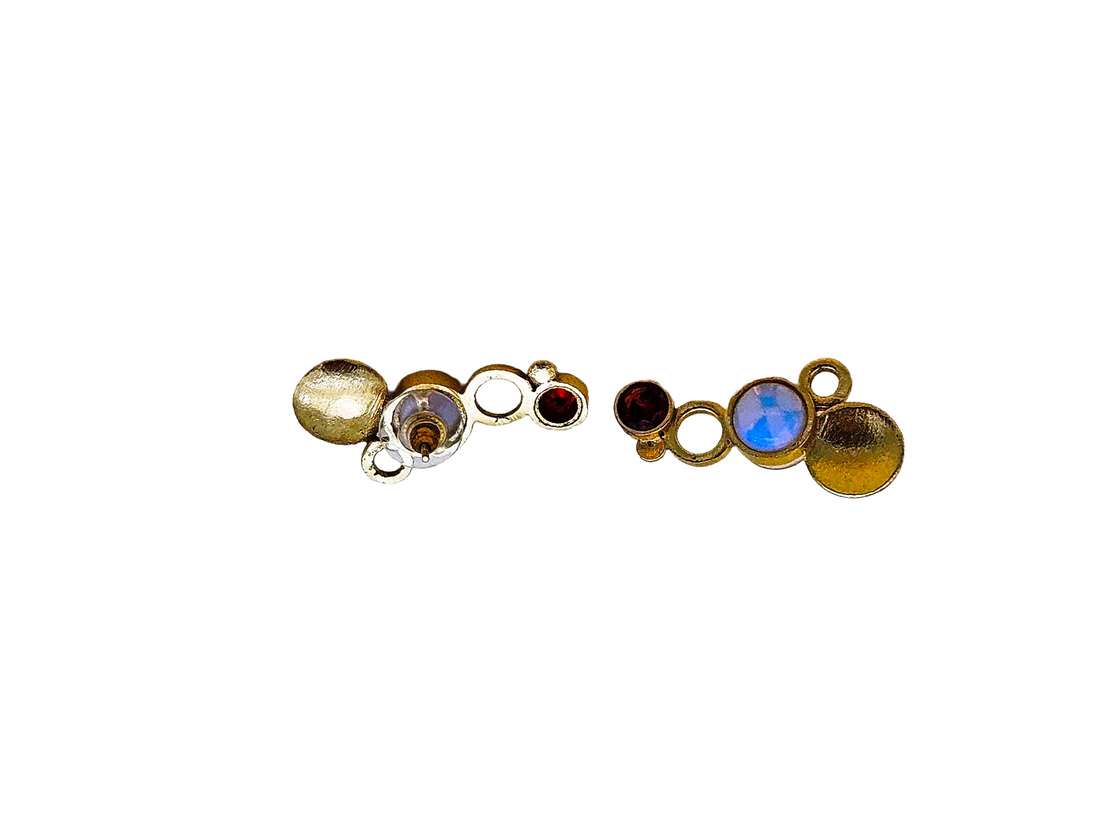 Stunning Gold plated  Semi Precious Stone  attractive designer Light Weight Stud Earrings