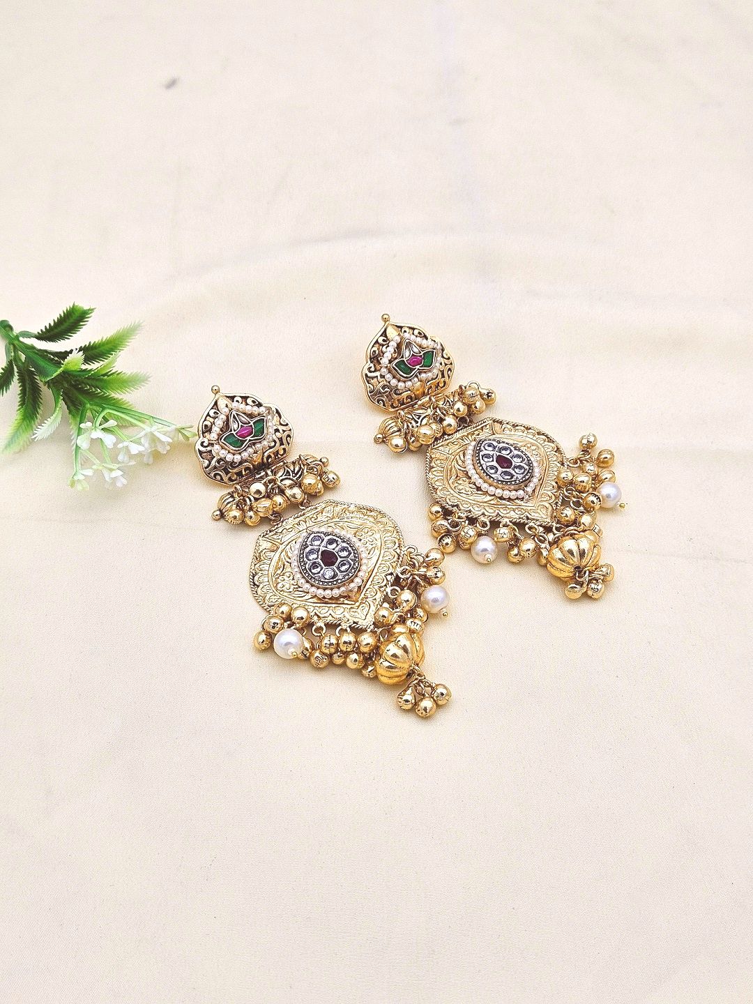 Modern glass stone pearl drop earrings – charming multi-color fancy jewellery
