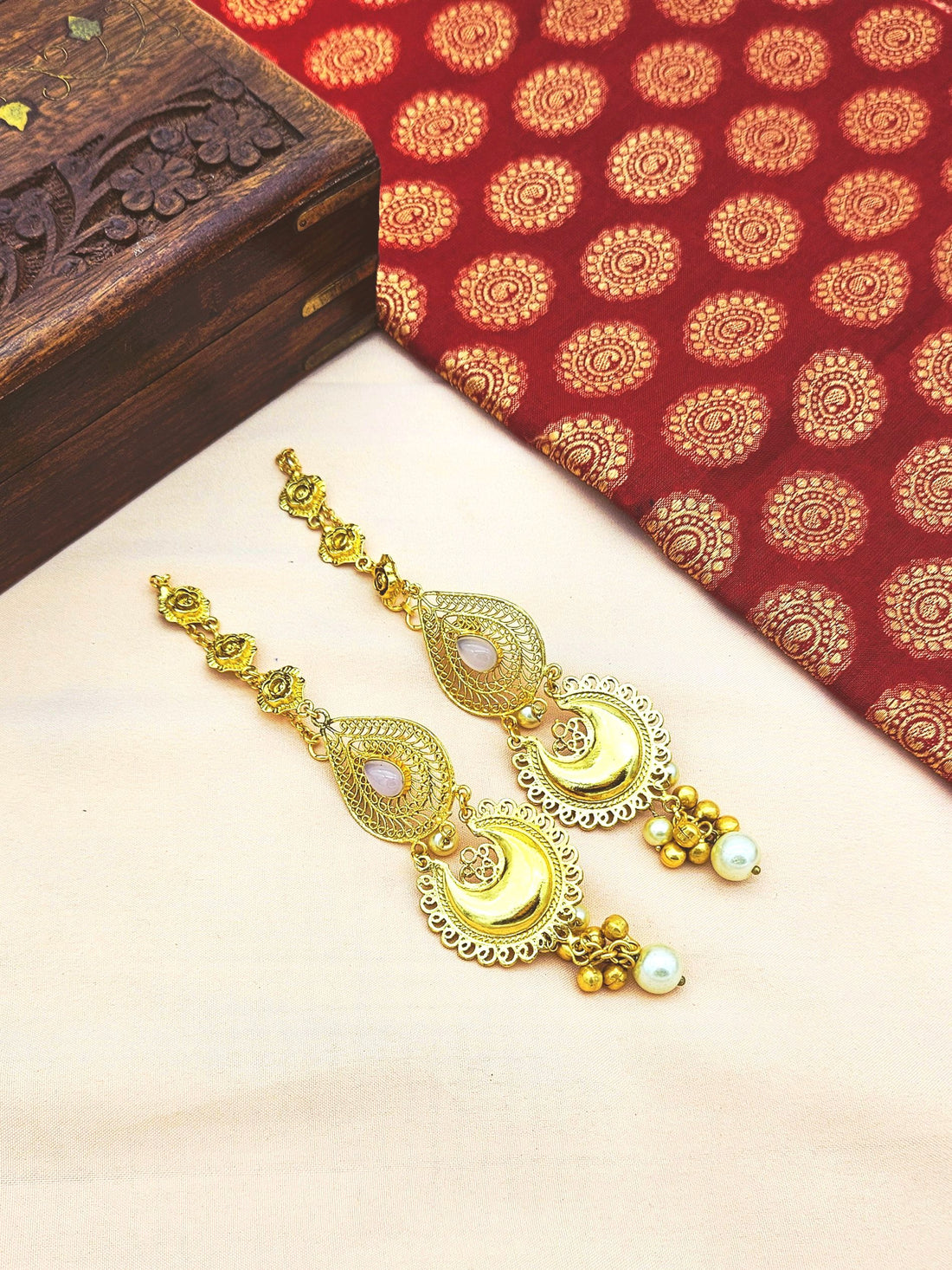 Charming Antique Gold Rose Quartz Pearl Artistic Designer Dangle Drop Earrings with Ear Chain