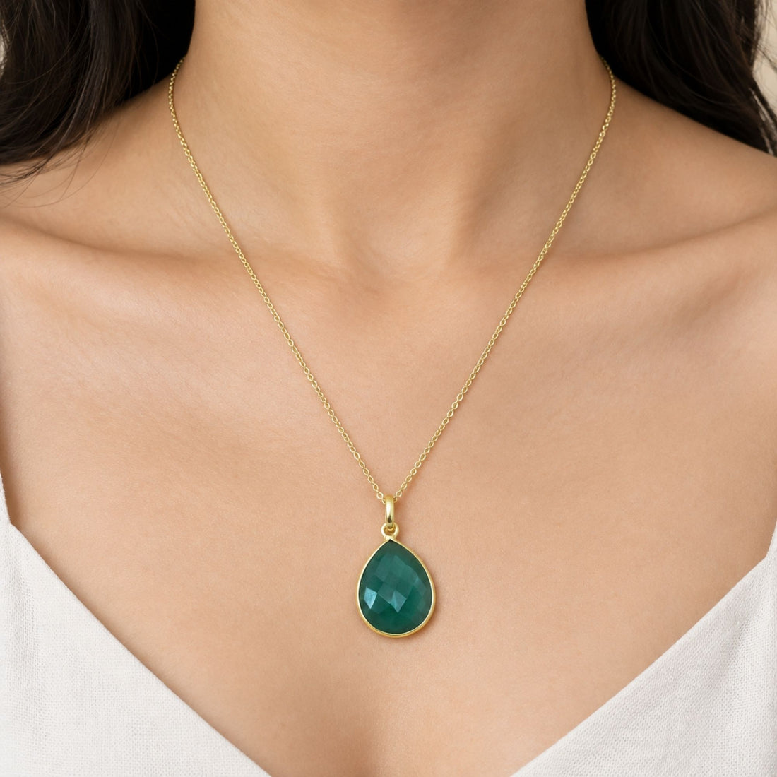 Green Onyx Gemstone Pendant Necklace, Gold Plated Pear Shape Pendant, Natural Stone Jewelry, Lightweight Statement Necklace, Gift for Her