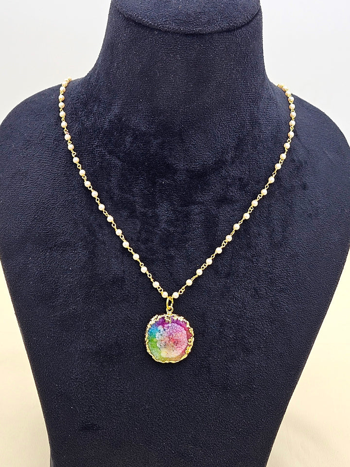 Attractive Gold plated Multi colored Solar Quartz Pearl Light weight Chain Pendant Necklace