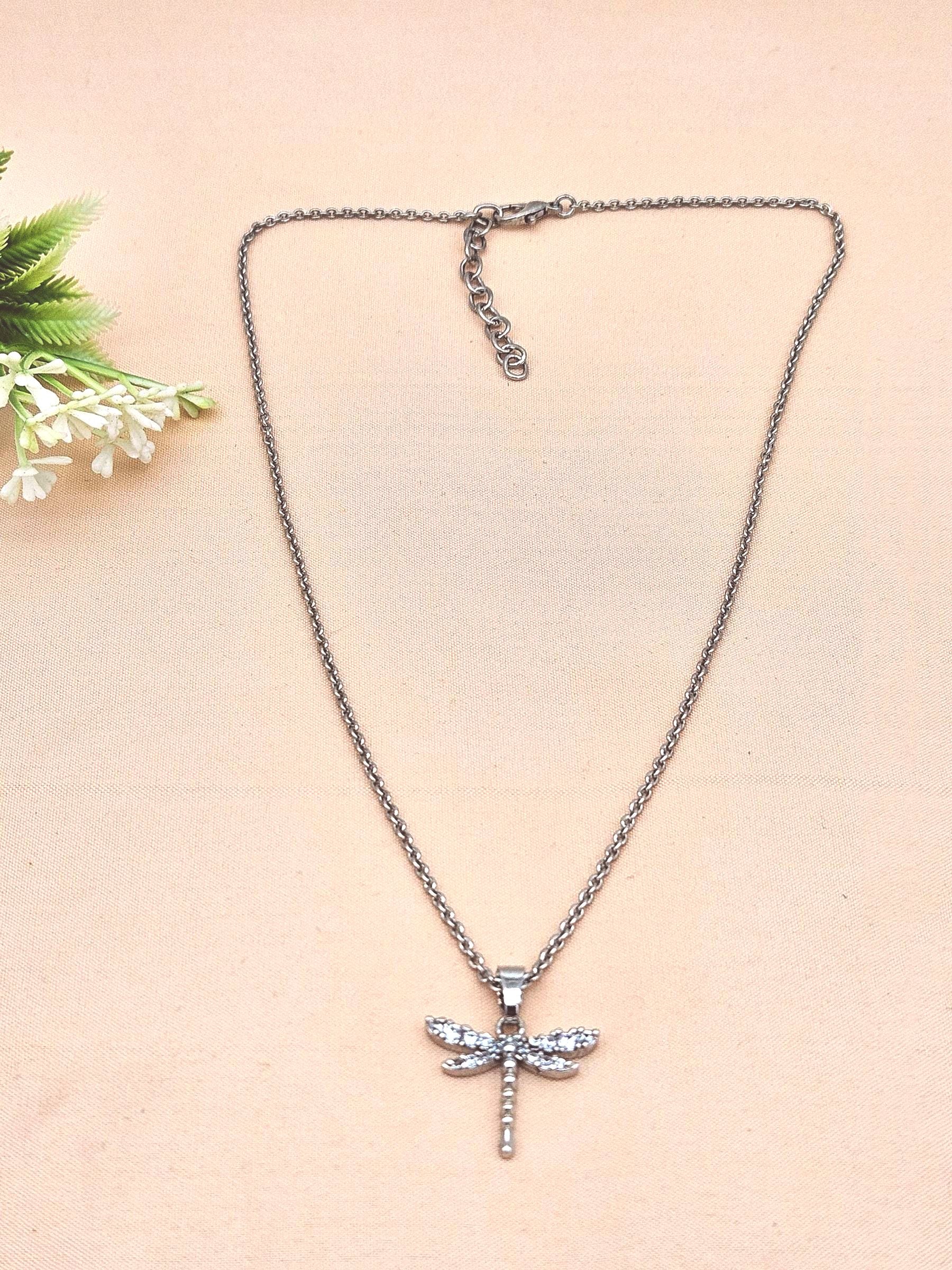 Stunning White Rhodium plated Cubic Zirconia Stone Light weight Fly Shape Chain Pendant
