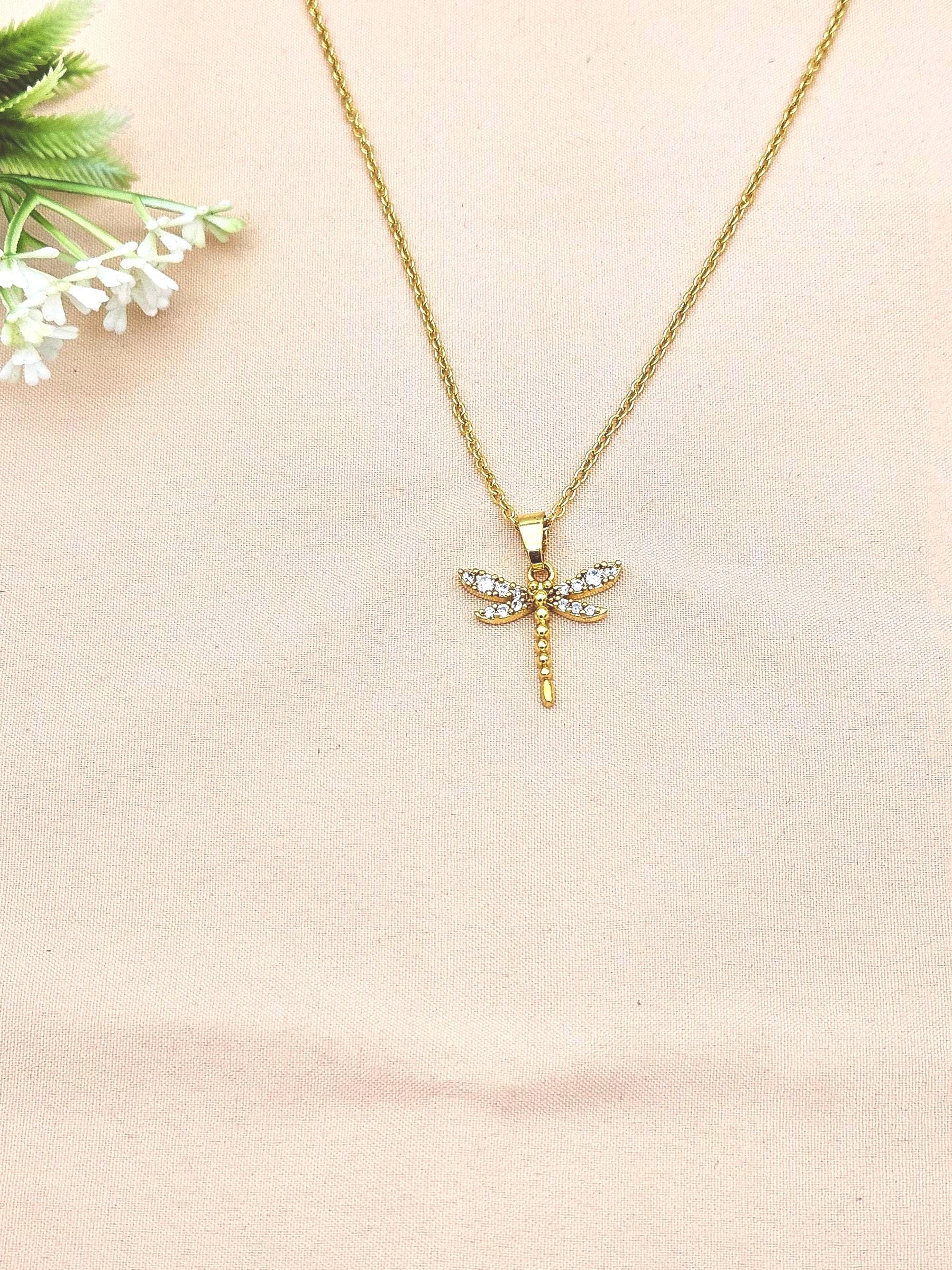 Stunning Gold plated Cubic Zirconia Stone Light weight Fly Shape Chain Pendant