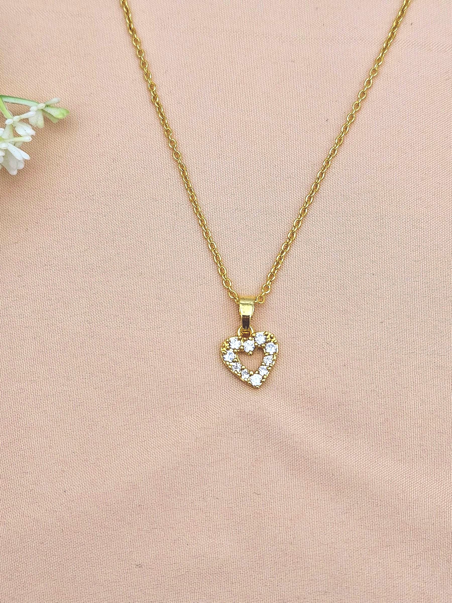 Stunning Gold plated Cubic Zirconia Stone Light weight Heart Shape Chain Pendant