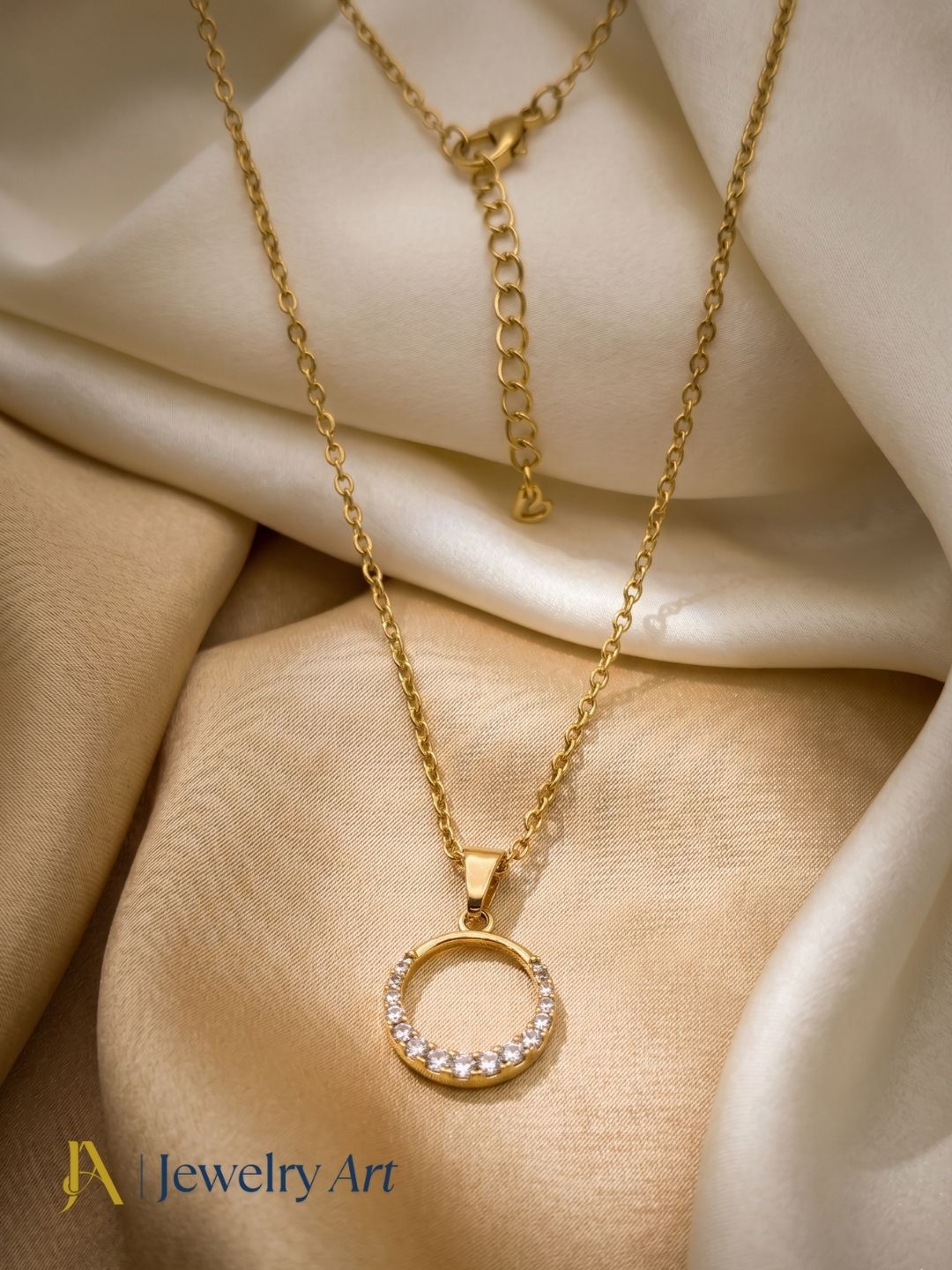 fashion round pendant gold plated cubic zirconia minimal chain jewelry

