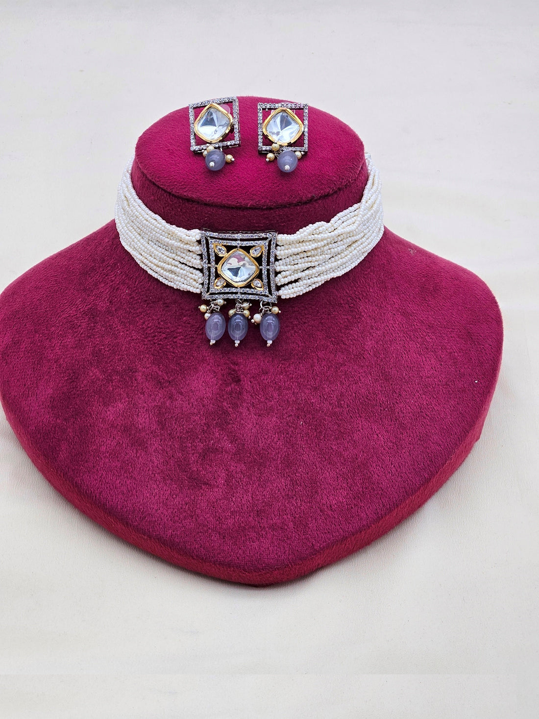 Stunning Antique Gold AD-Faux Kundan Polky-Purple Glass Beads-Pearl Choker Necklace-Earring Set