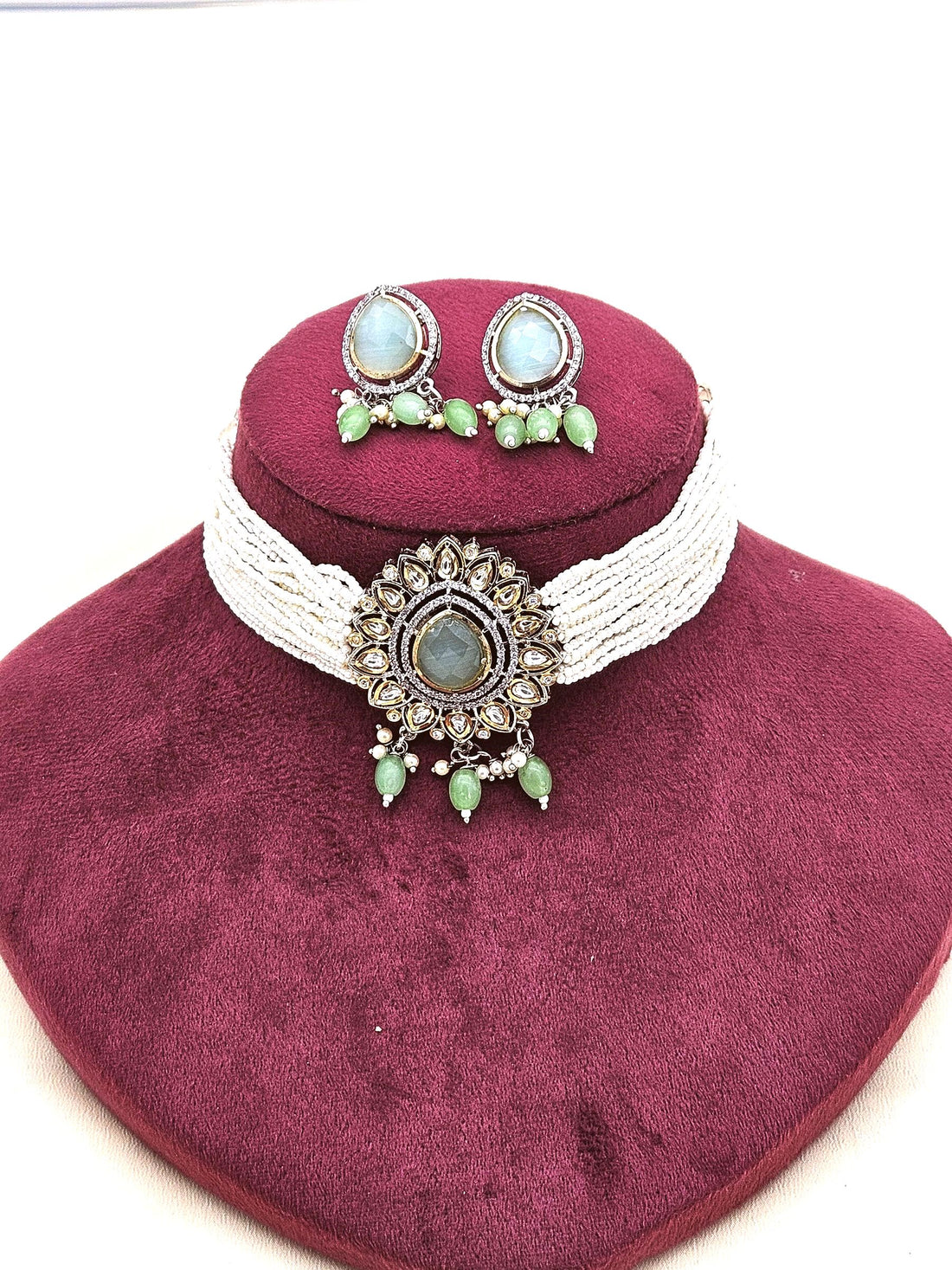 Charming Antique Gold AD-Faux Kundan Glass Polky- Monalisa Stone -Pearl-Green Glass Beads  Choker Necklace-Earringn Set